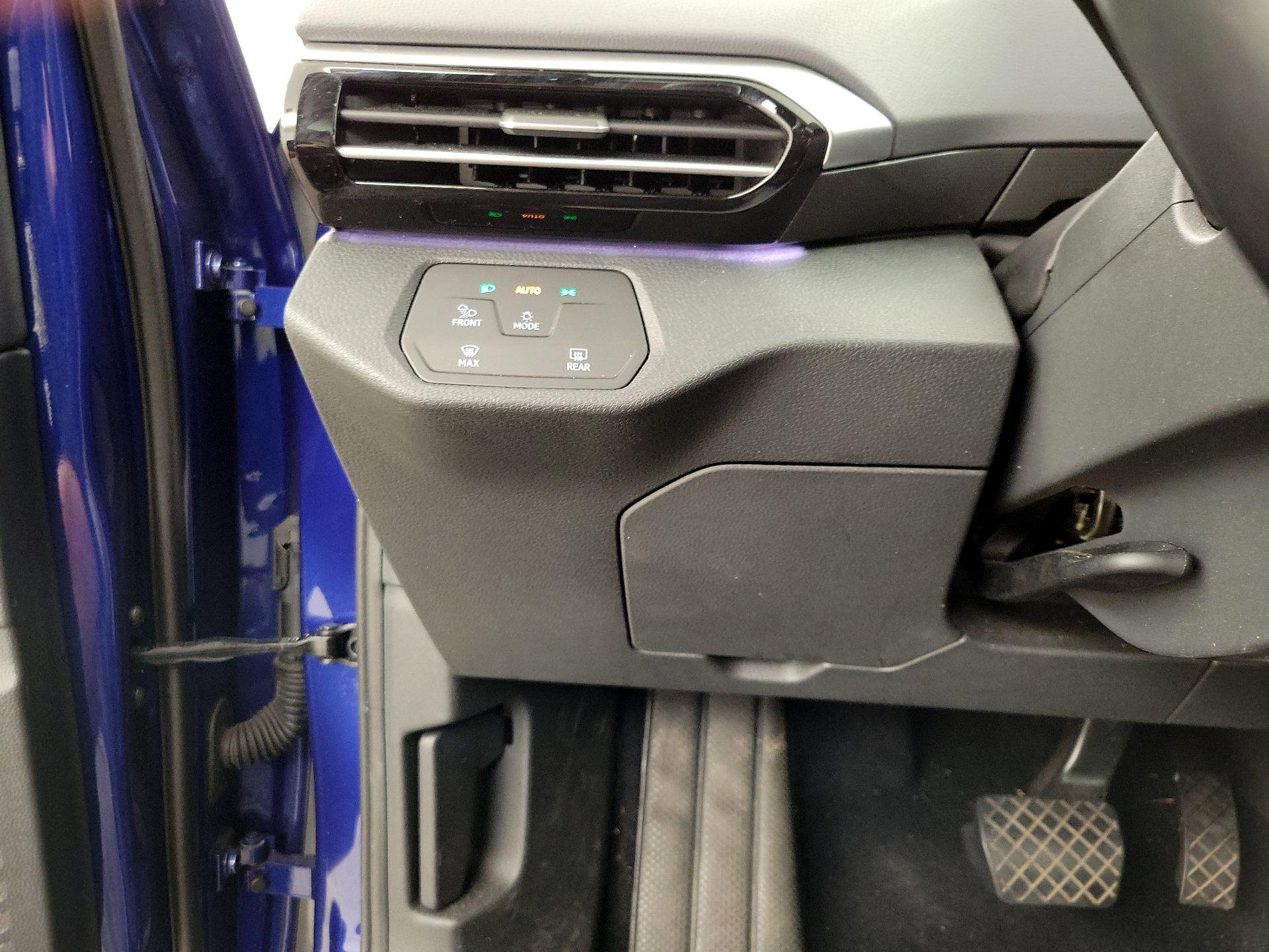 Thumbnail: 2021 Volkswagen ID.4 - 13
