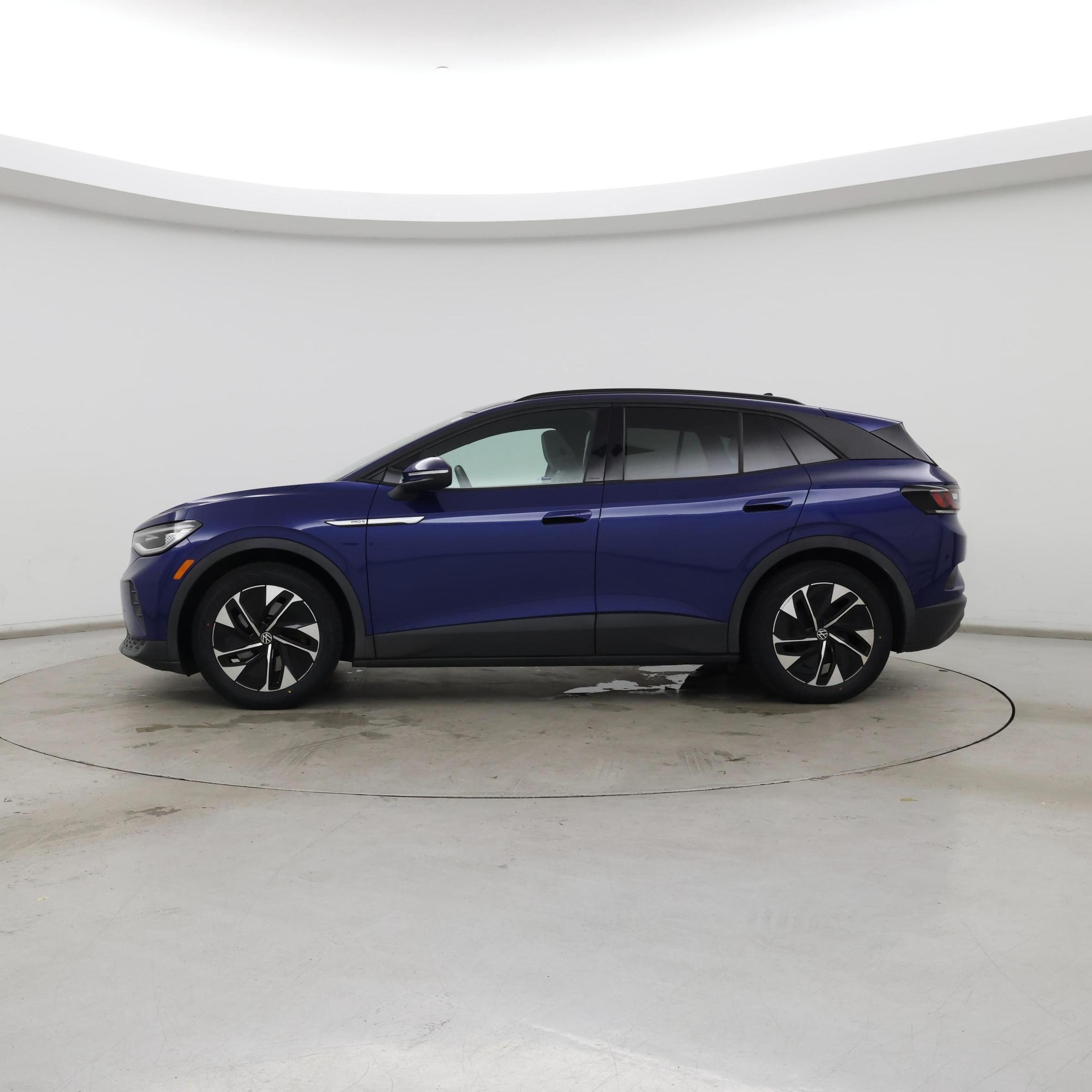 Thumbnail: 2021 Volkswagen ID.4 - 3