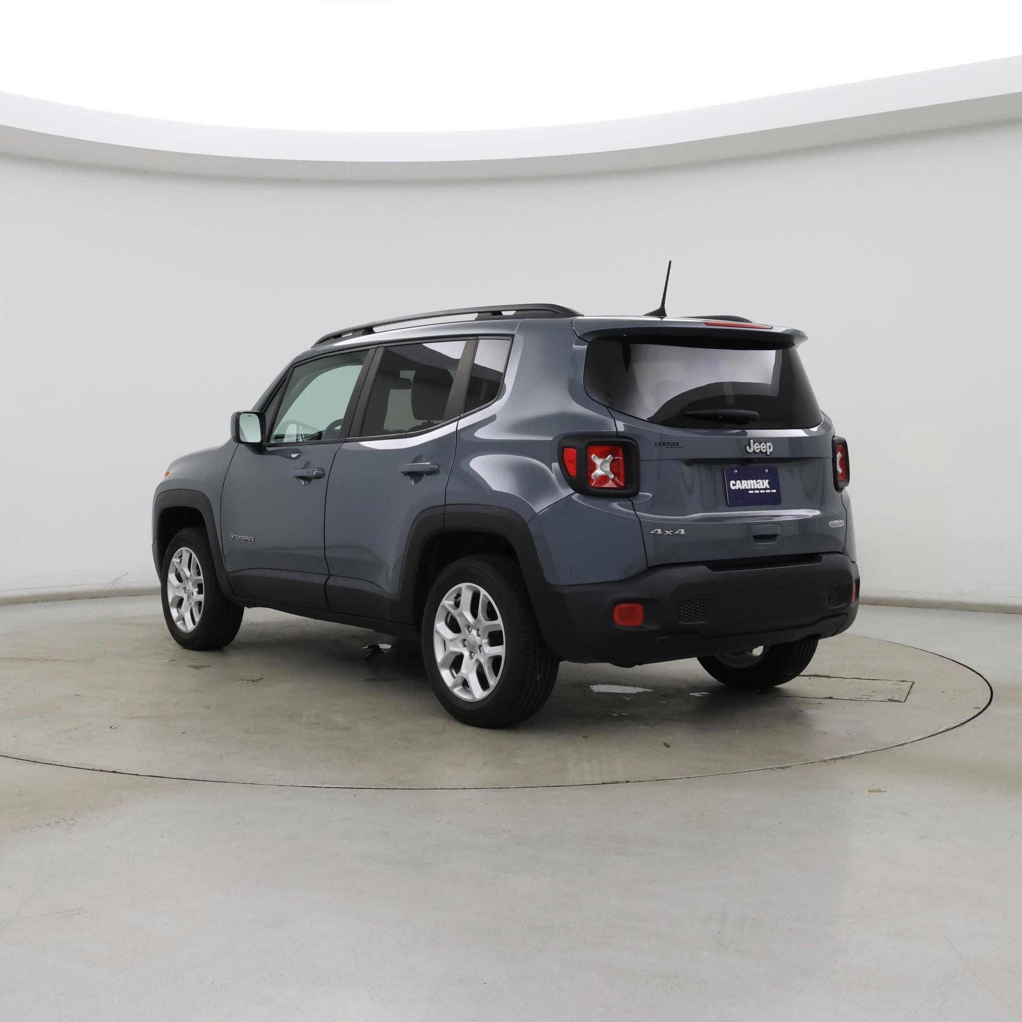 Thumbnail: 2018 Jeep Renegade - 2