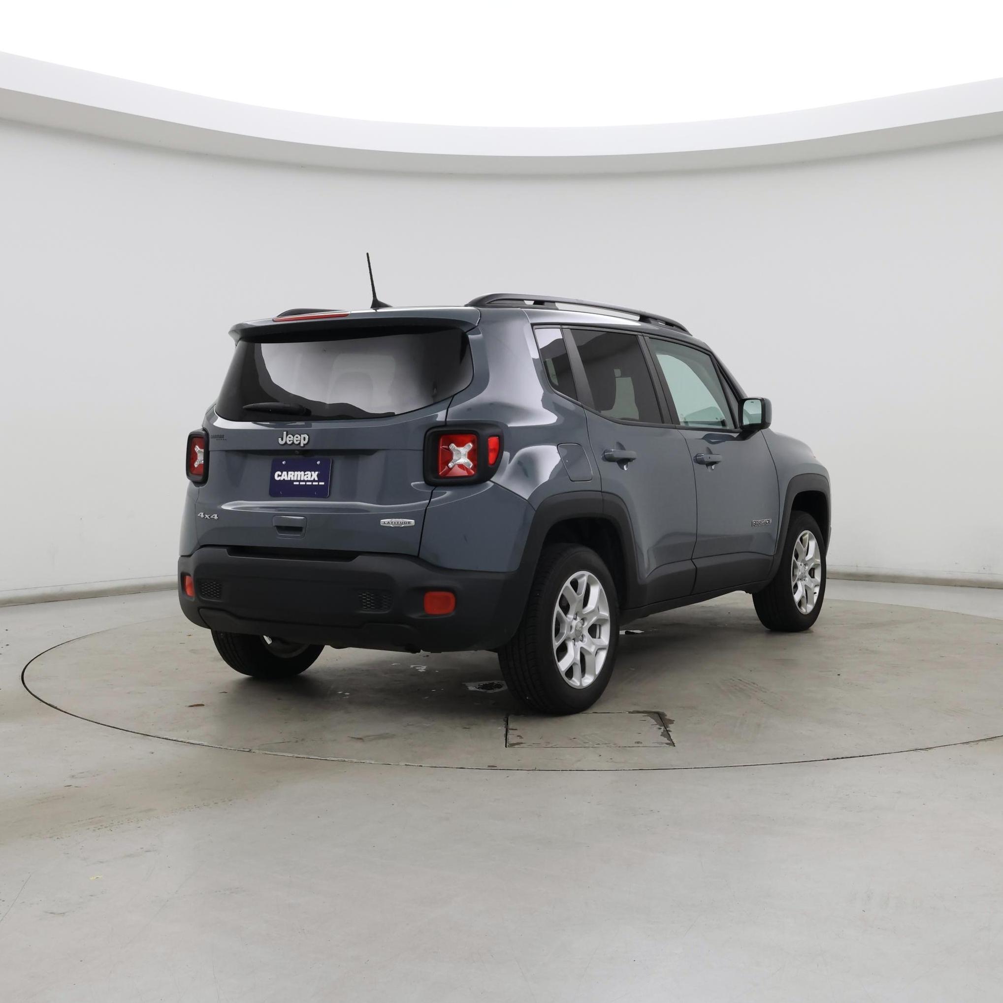 Thumbnail: 2018 Jeep Renegade - 8