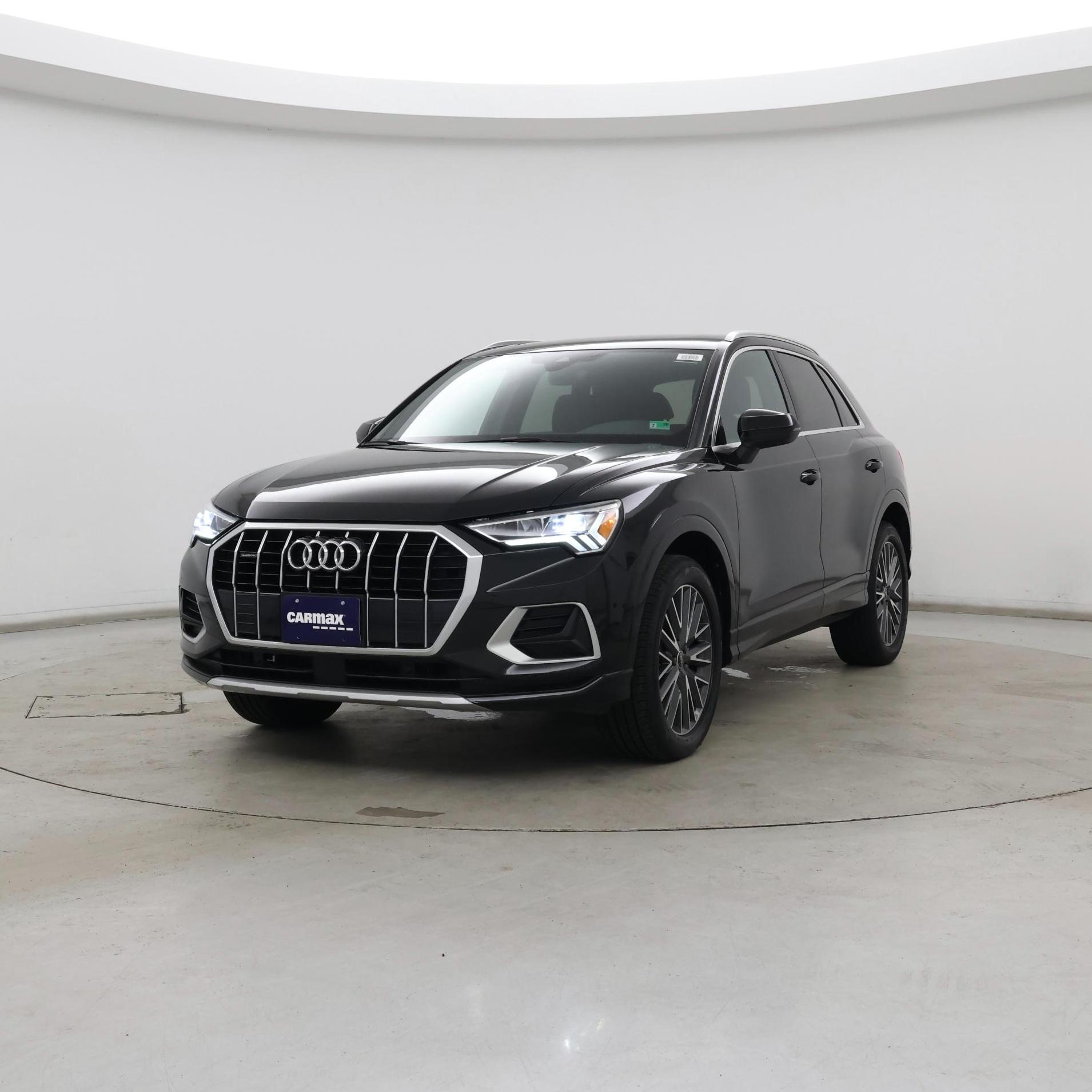 Thumbnail: 2021 Audi Q3 - 4