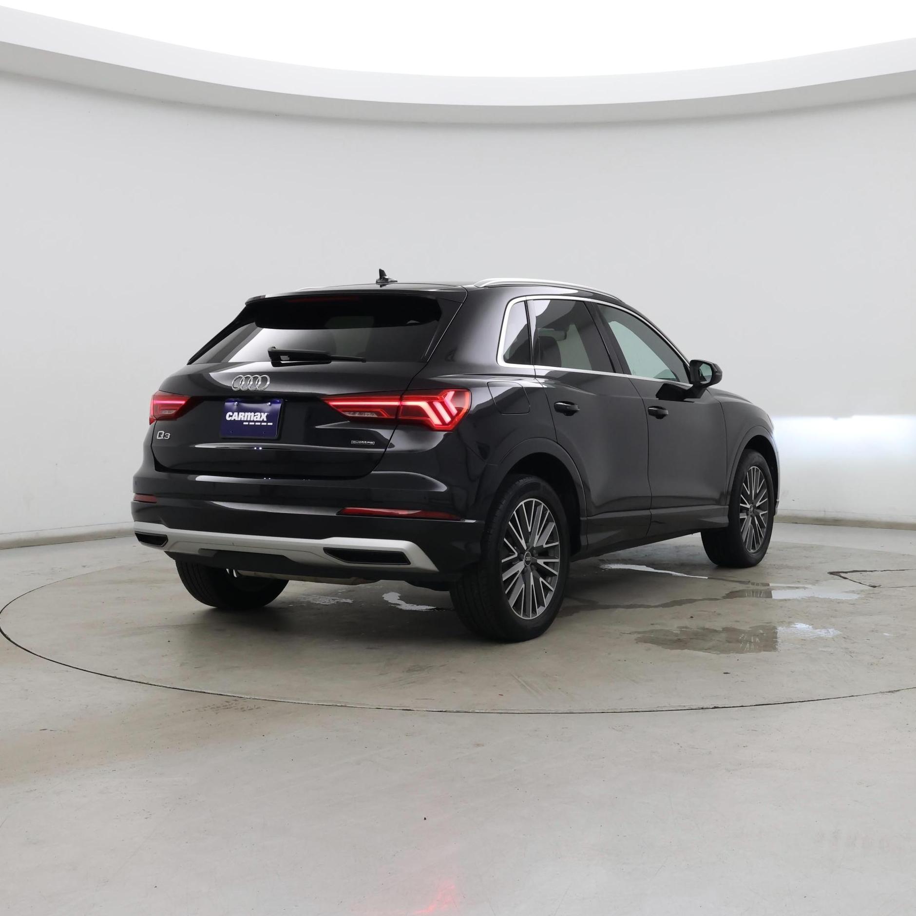 Thumbnail: 2021 Audi Q3 - 8