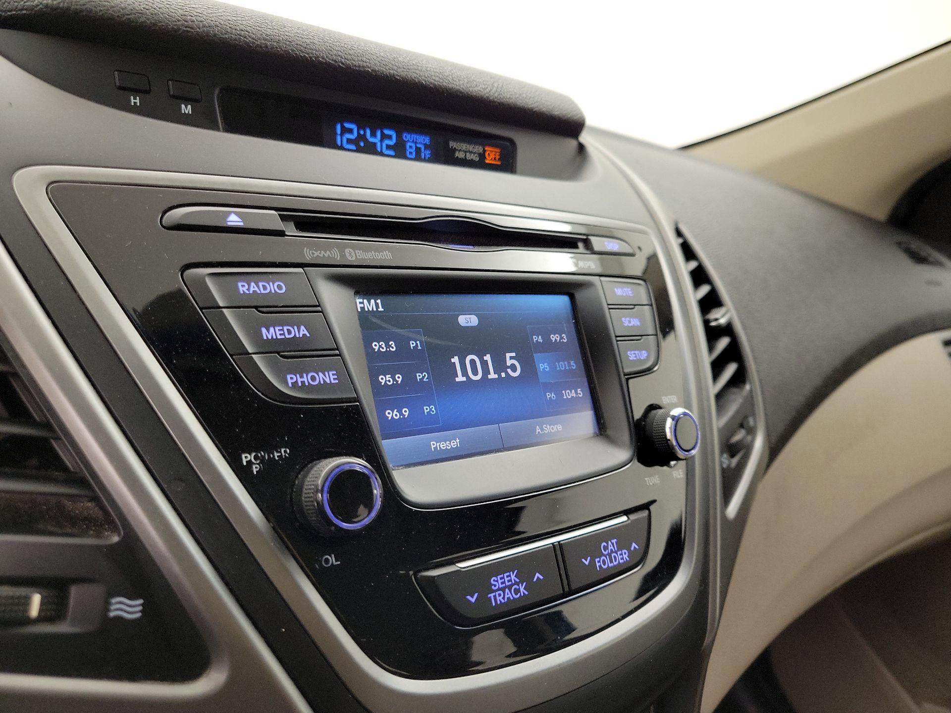 Thumbnail: 2016 Hyundai Elantra - 15
