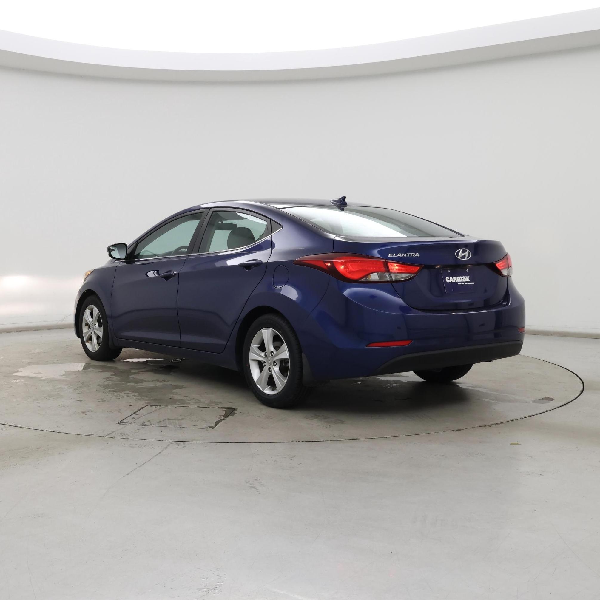 Thumbnail: 2016 Hyundai Elantra - 2