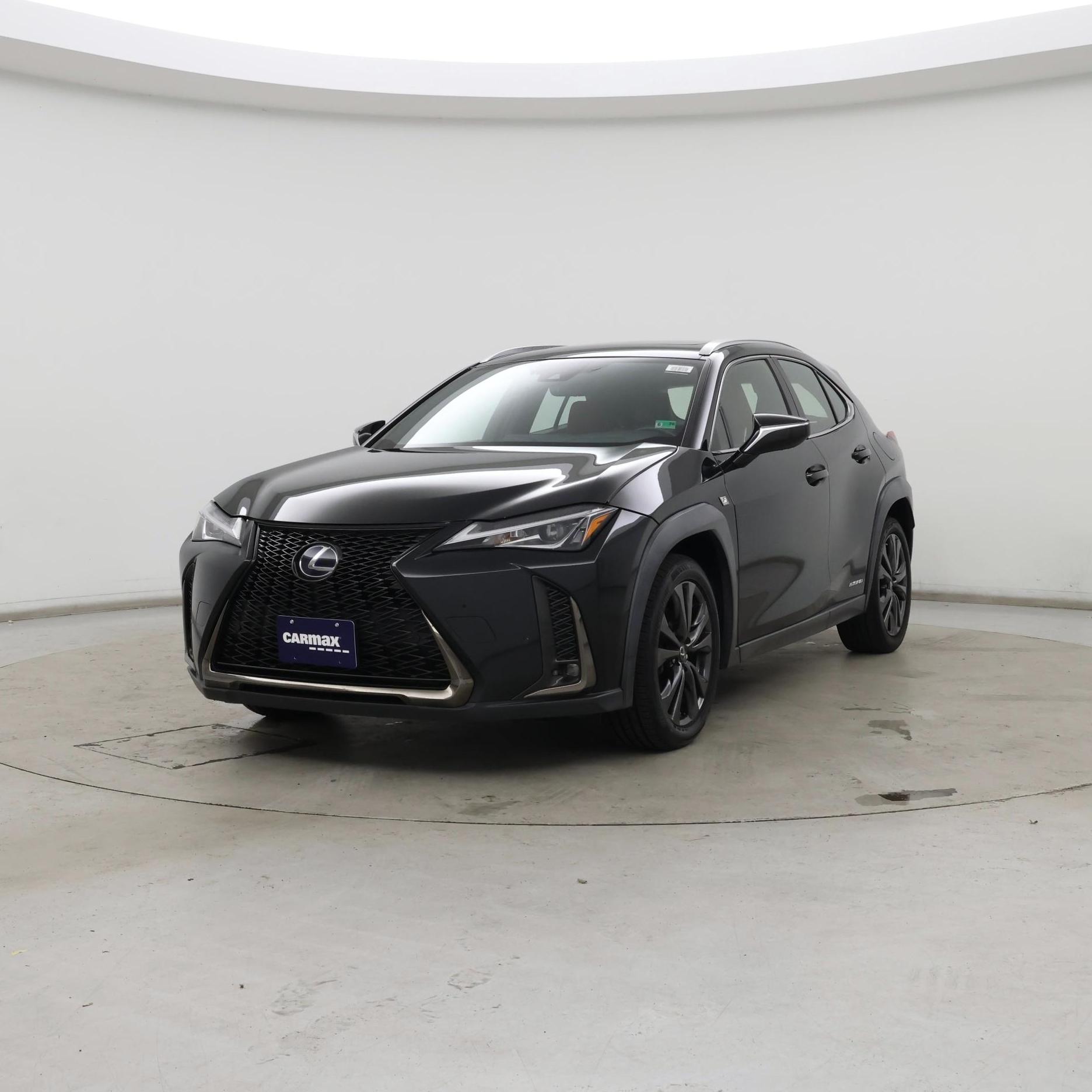 Thumbnail: 2019 Lexus UX - 4