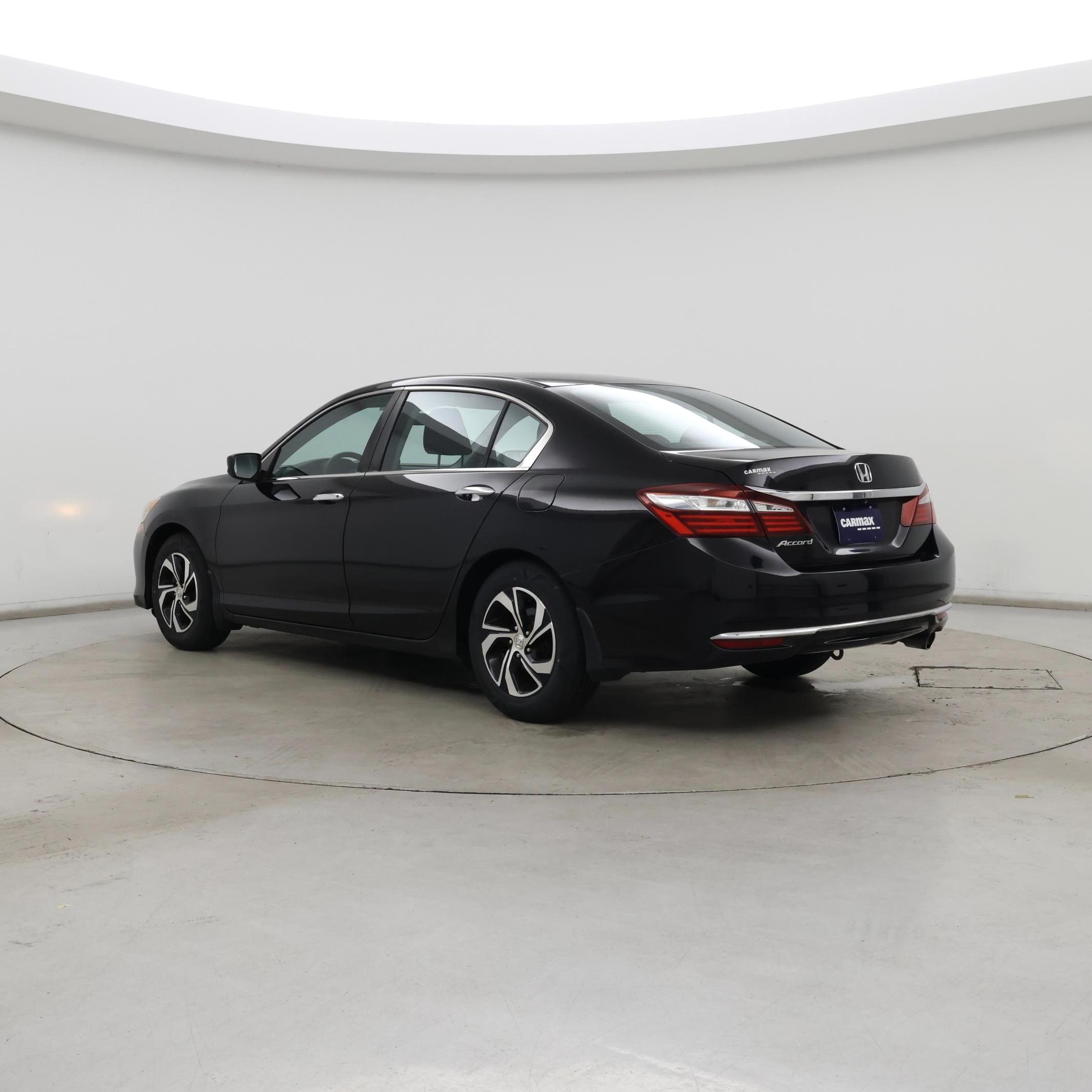 Thumbnail: 2016 Honda Accord - 2
