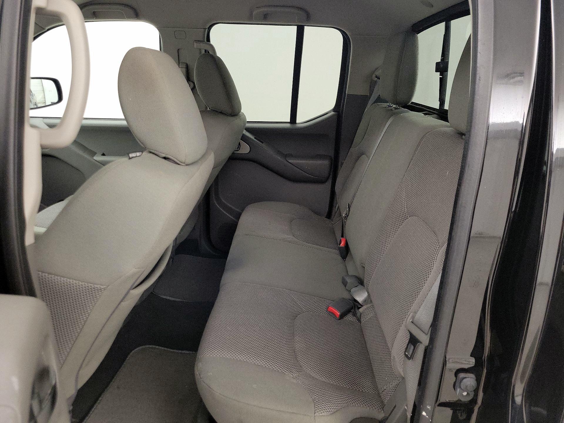 Thumbnail: 2020 Nissan Frontier - 19
