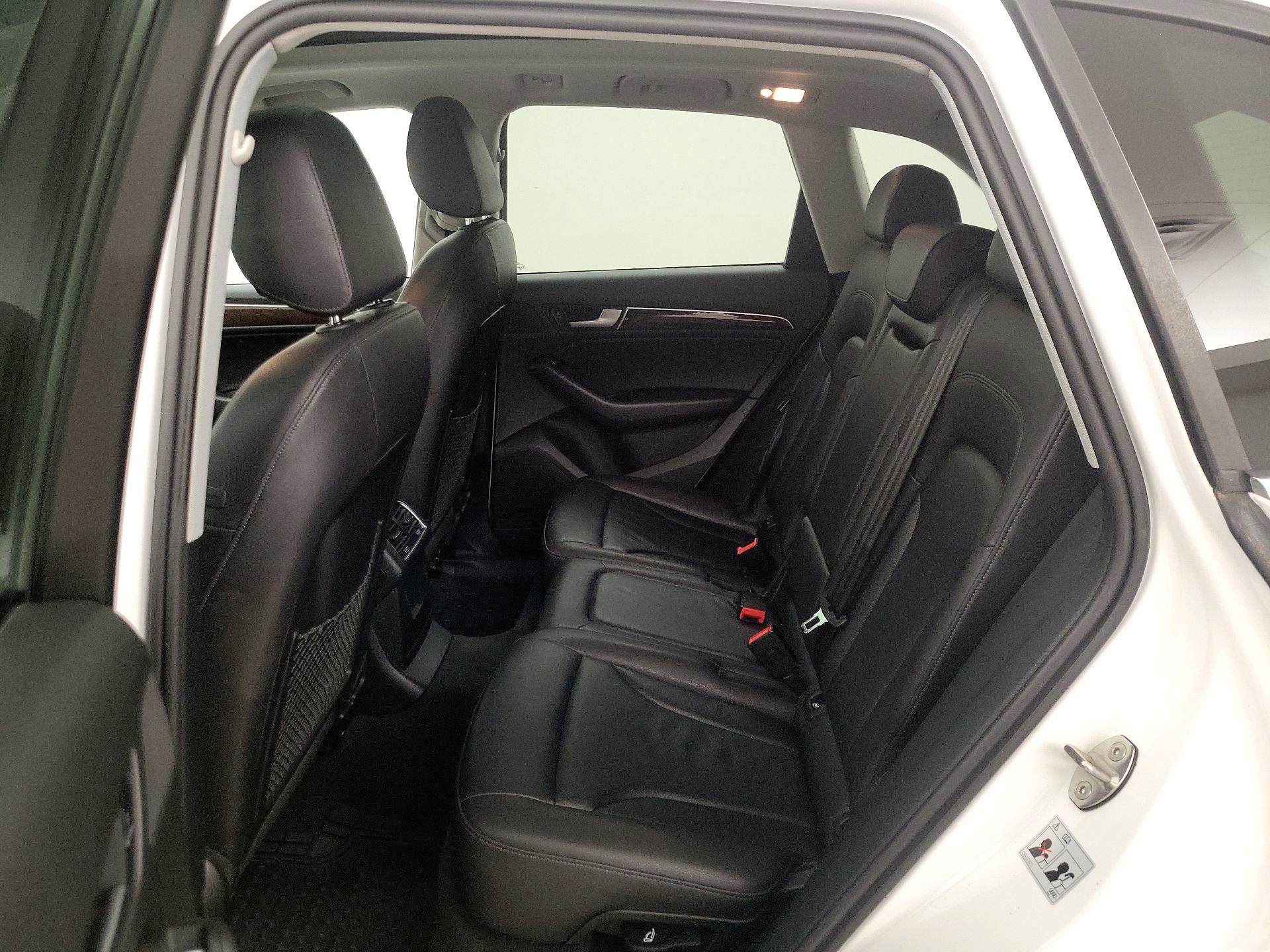 Thumbnail: 2016 Audi Q5 - 18