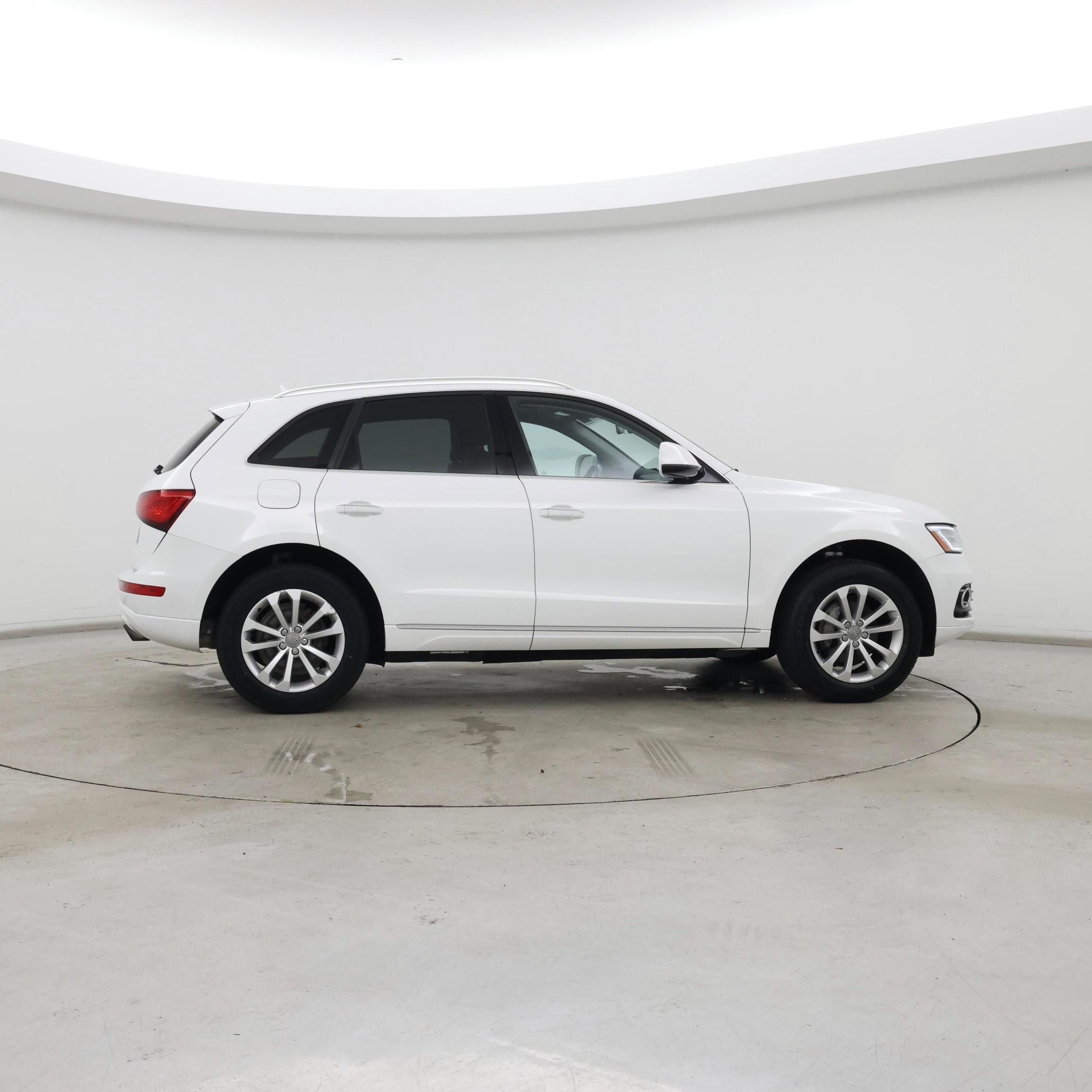 Thumbnail: 2016 Audi Q5 - 7