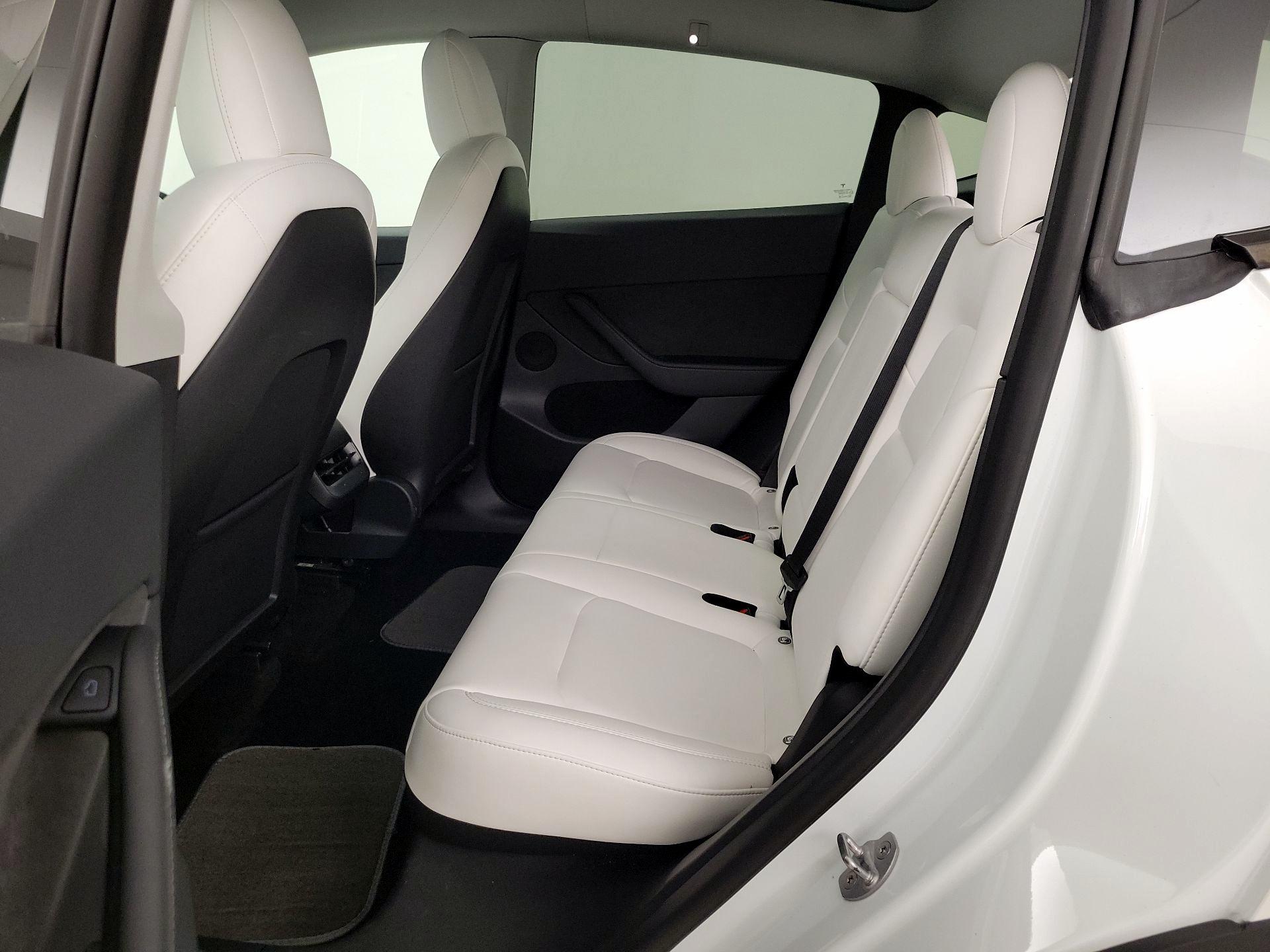 Thumbnail: 2022 Tesla Model Y - 20