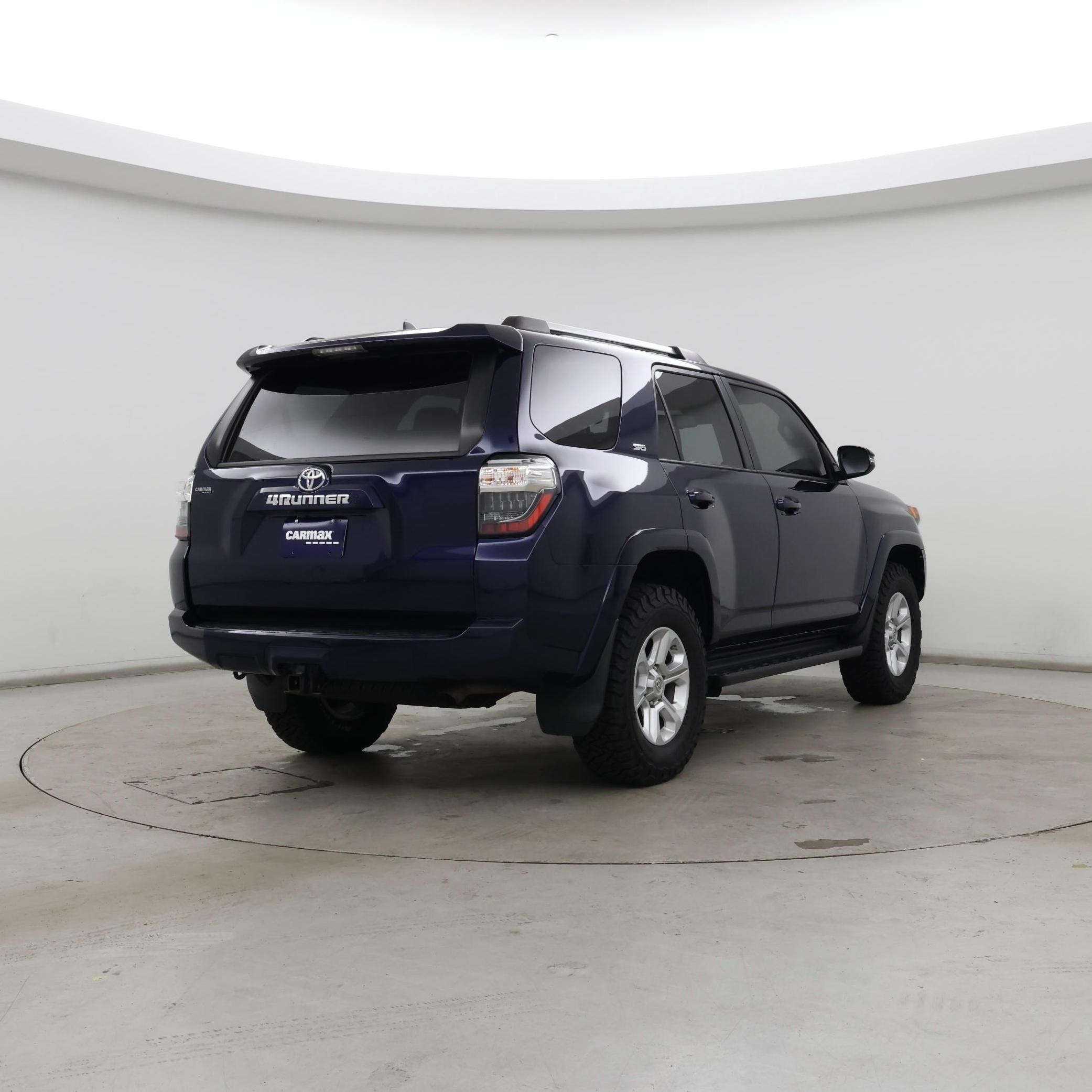 Thumbnail: 2020 Toyota 4Runner - 8