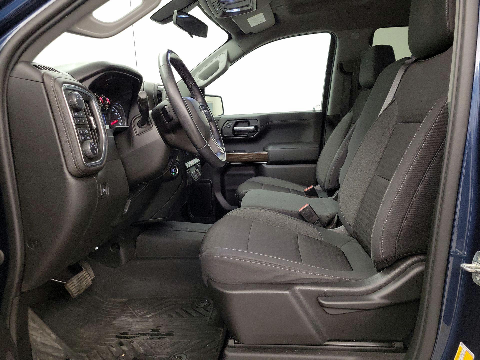 Thumbnail: 2020 Chevrolet Silverado 1500 - 11