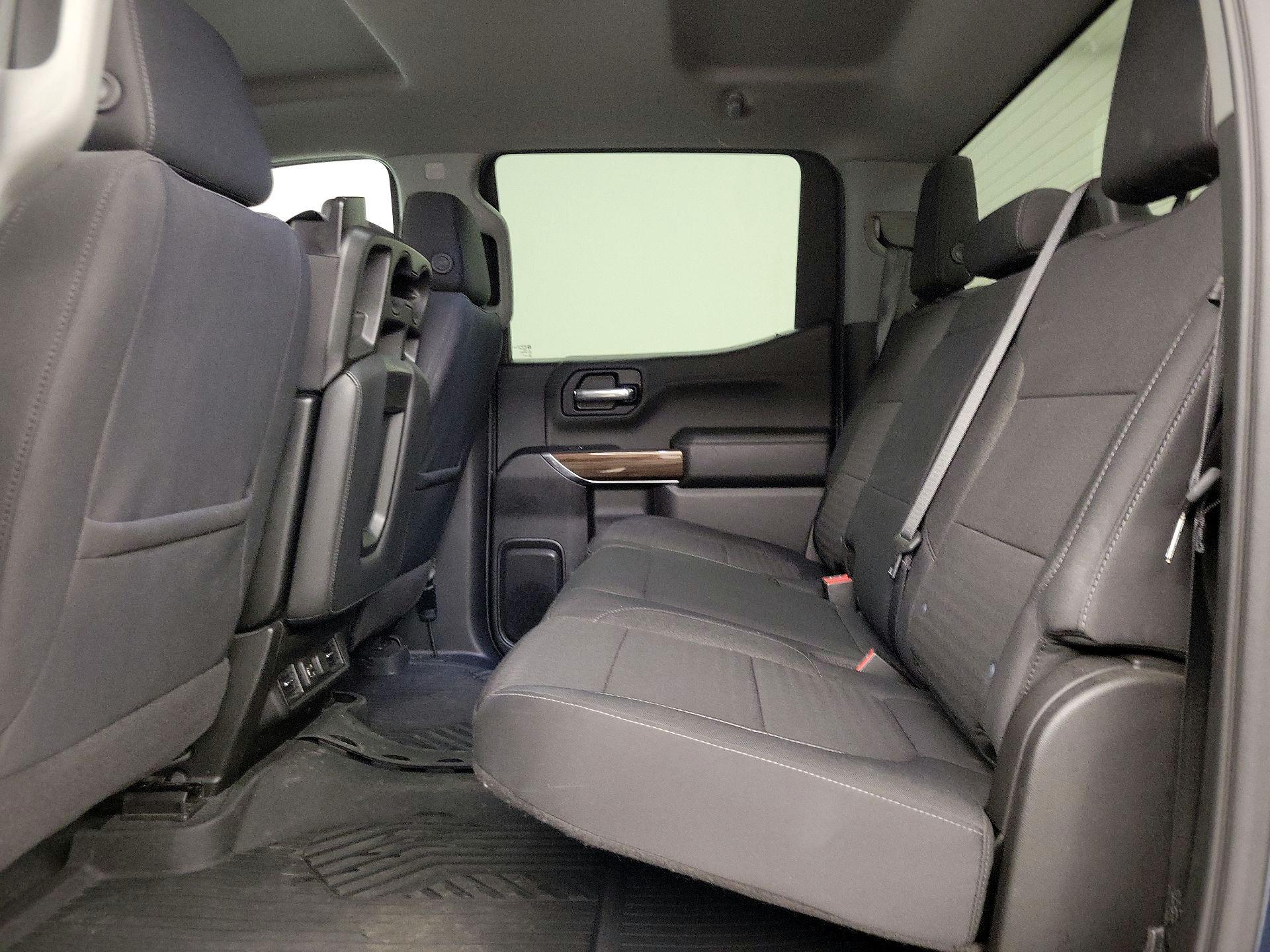 Thumbnail: 2020 Chevrolet Silverado 1500 - 19