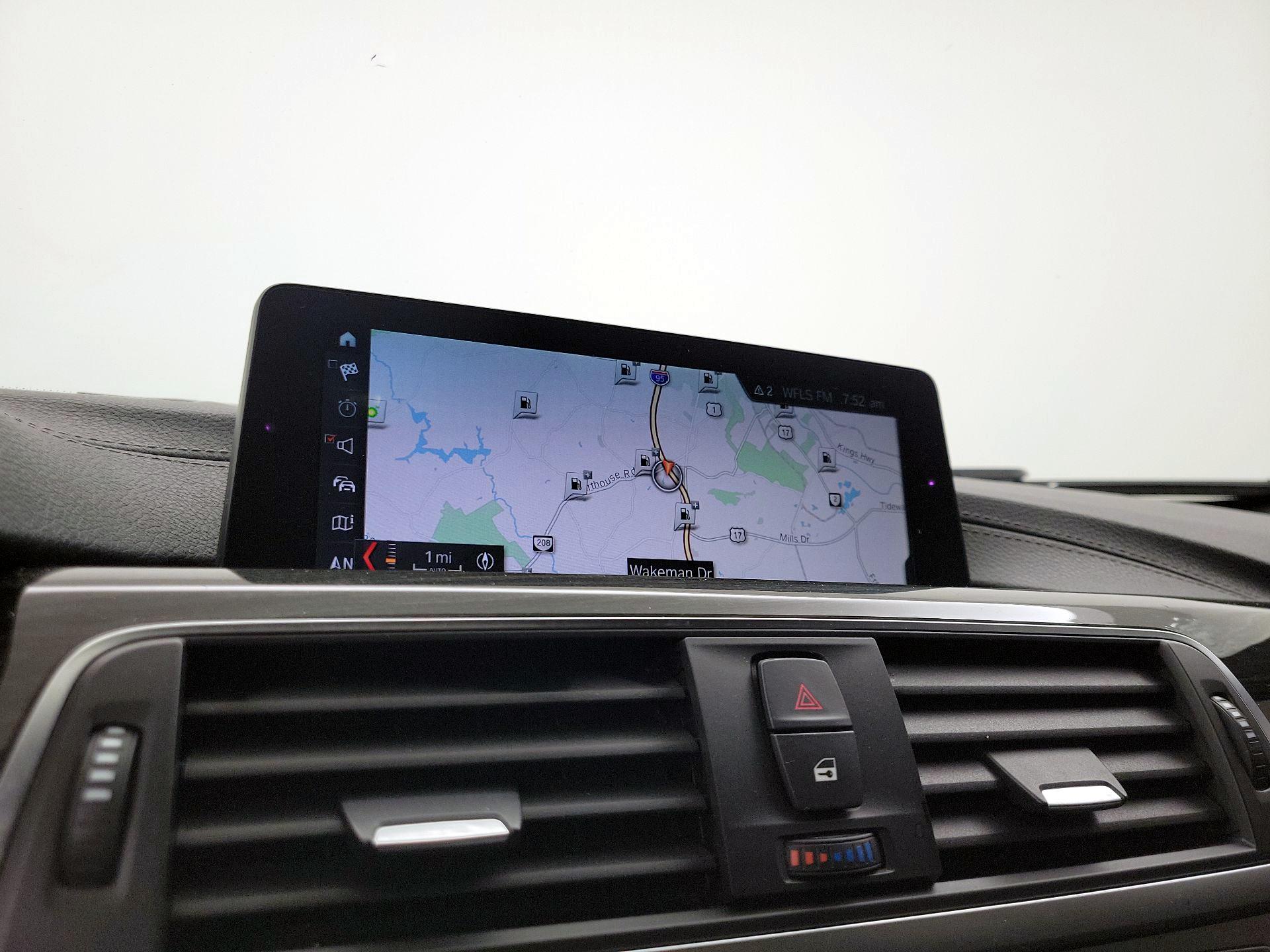 Thumbnail: 2018 BMW 3 Series - 14