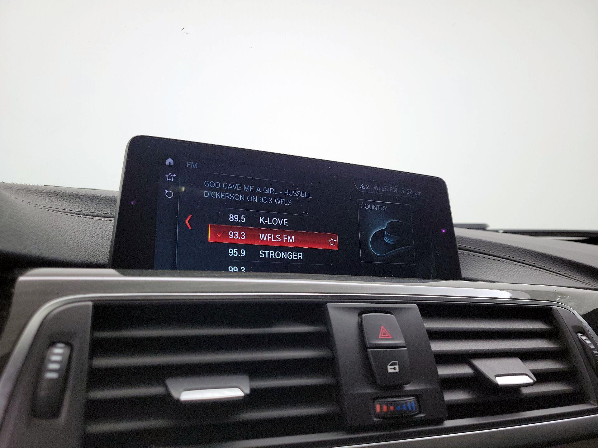 Thumbnail: 2018 BMW 3 Series - 16