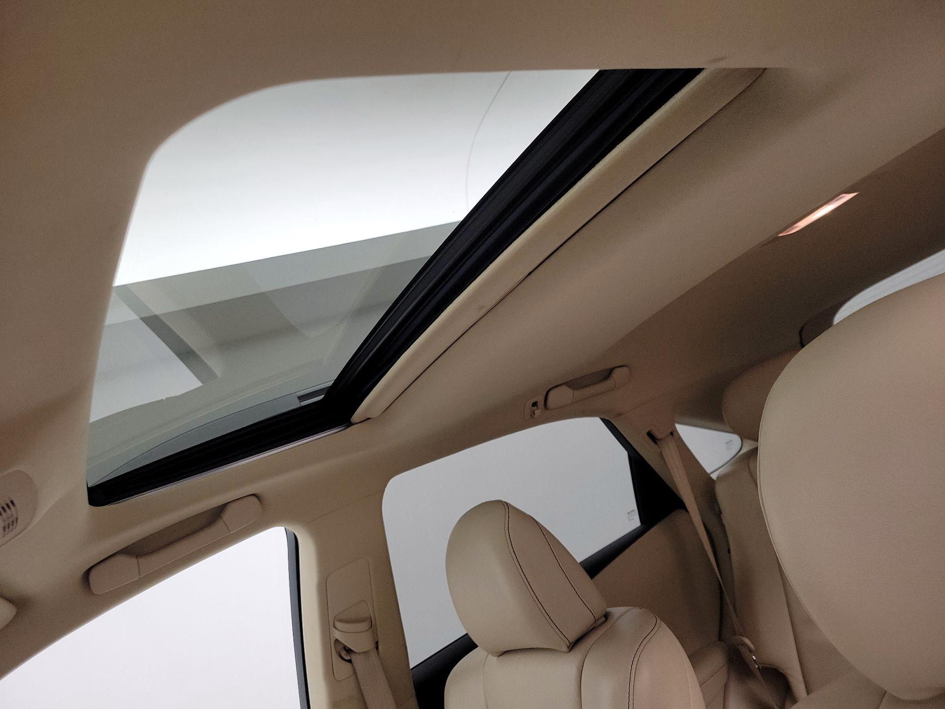 Thumbnail: 2013 Lexus RX - 20
