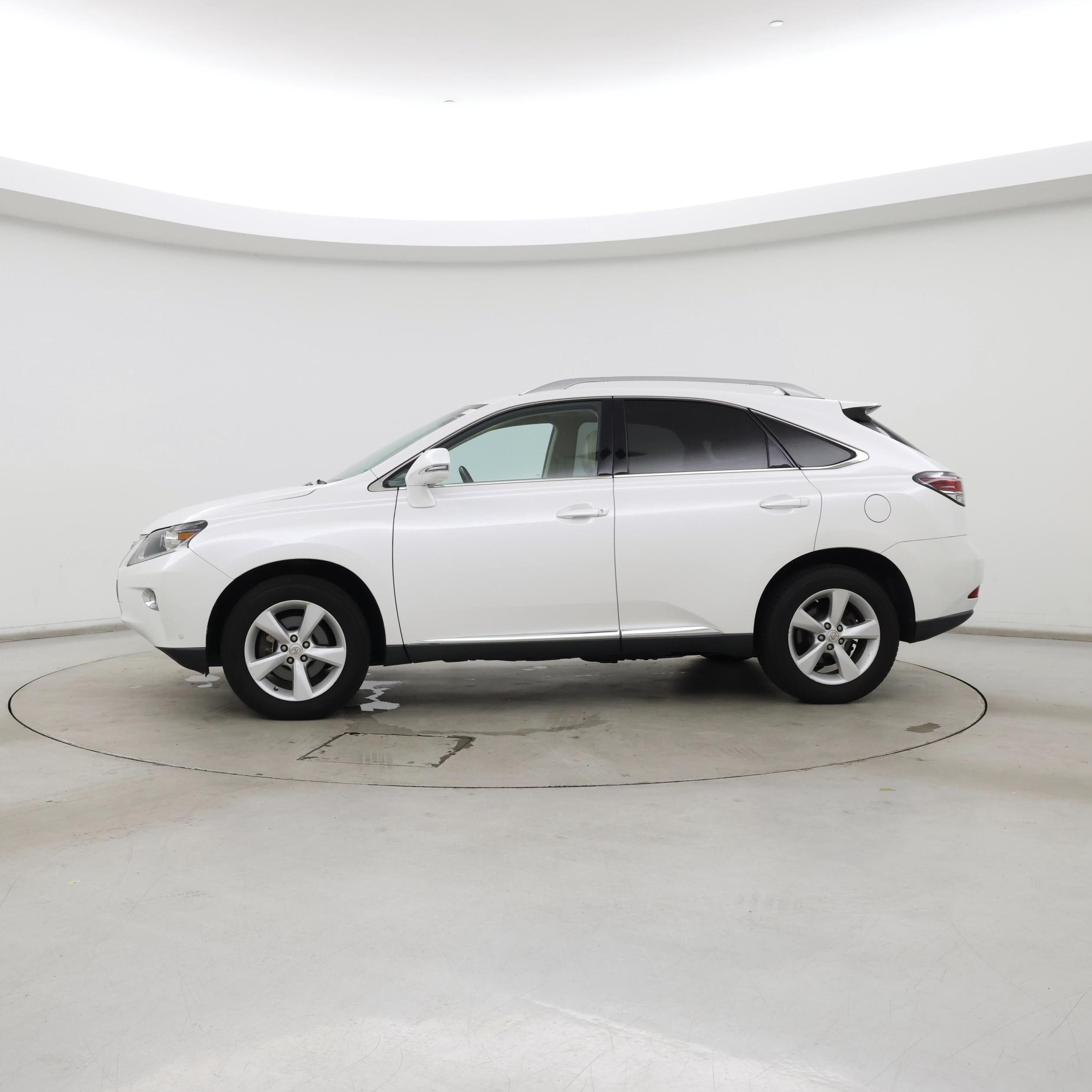 Thumbnail: 2013 Lexus RX - 3