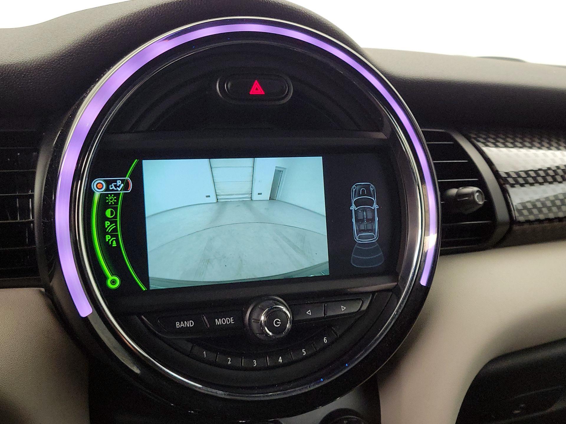 Thumbnail: 2016 MINI Cooper - 15