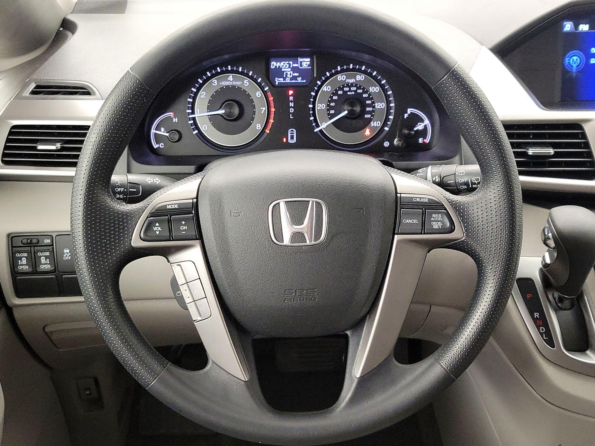 Thumbnail: 2016 Honda Odyssey - 10