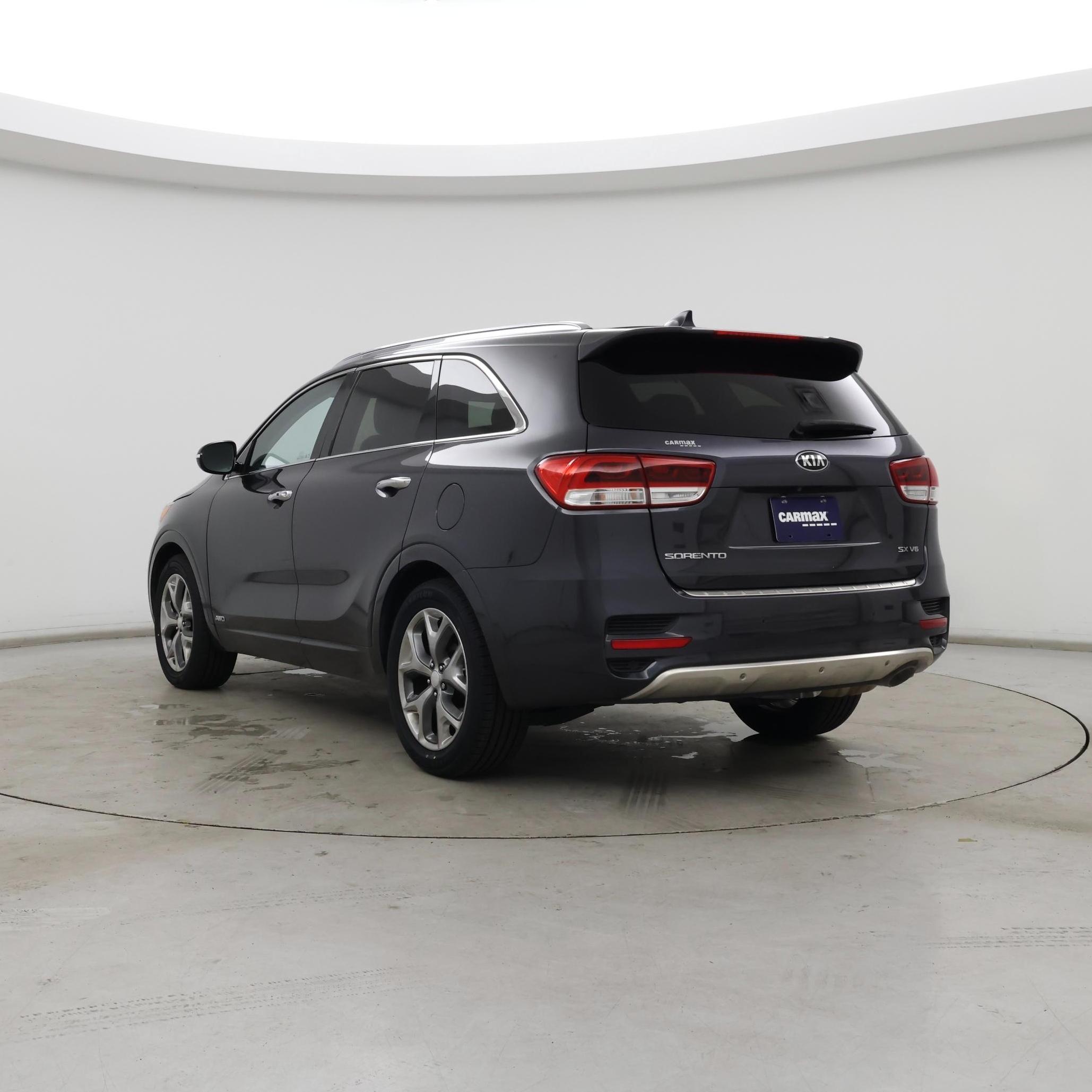 Thumbnail: 2017 Kia Sorento - 2