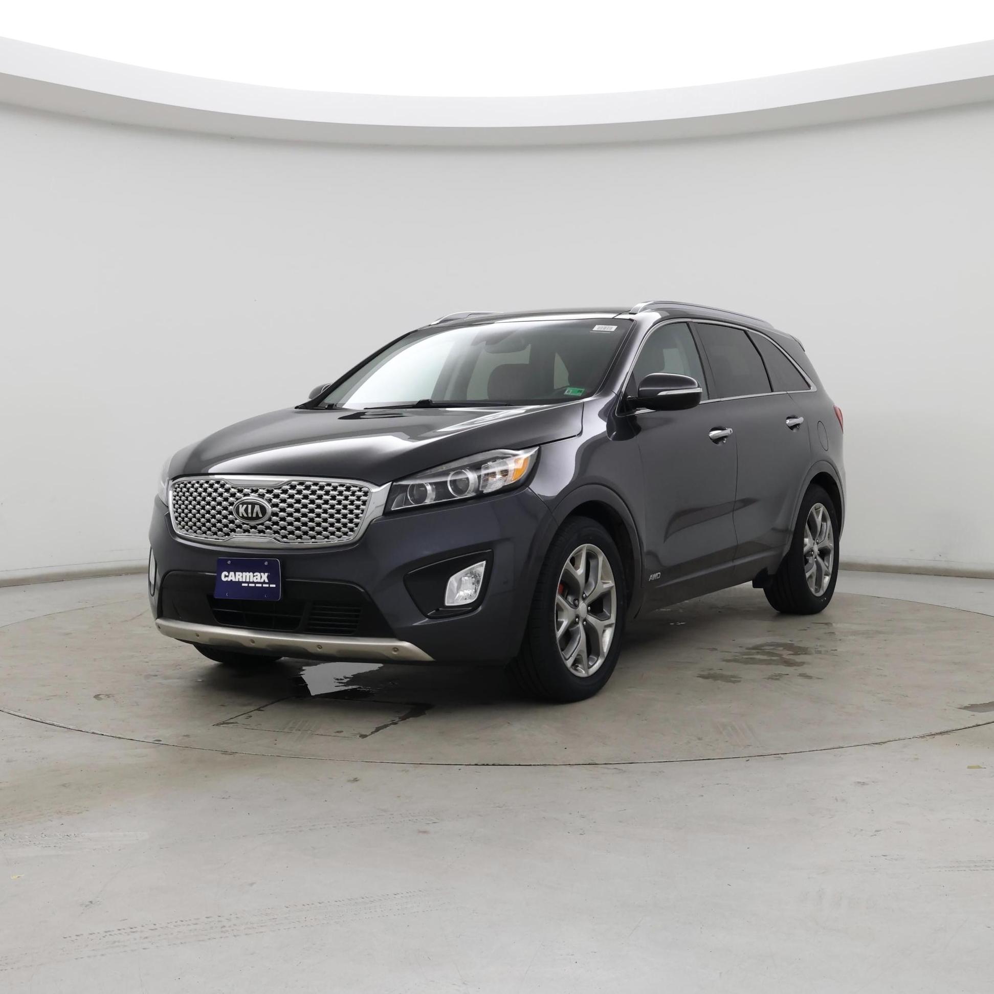 Thumbnail: 2017 Kia Sorento - 4