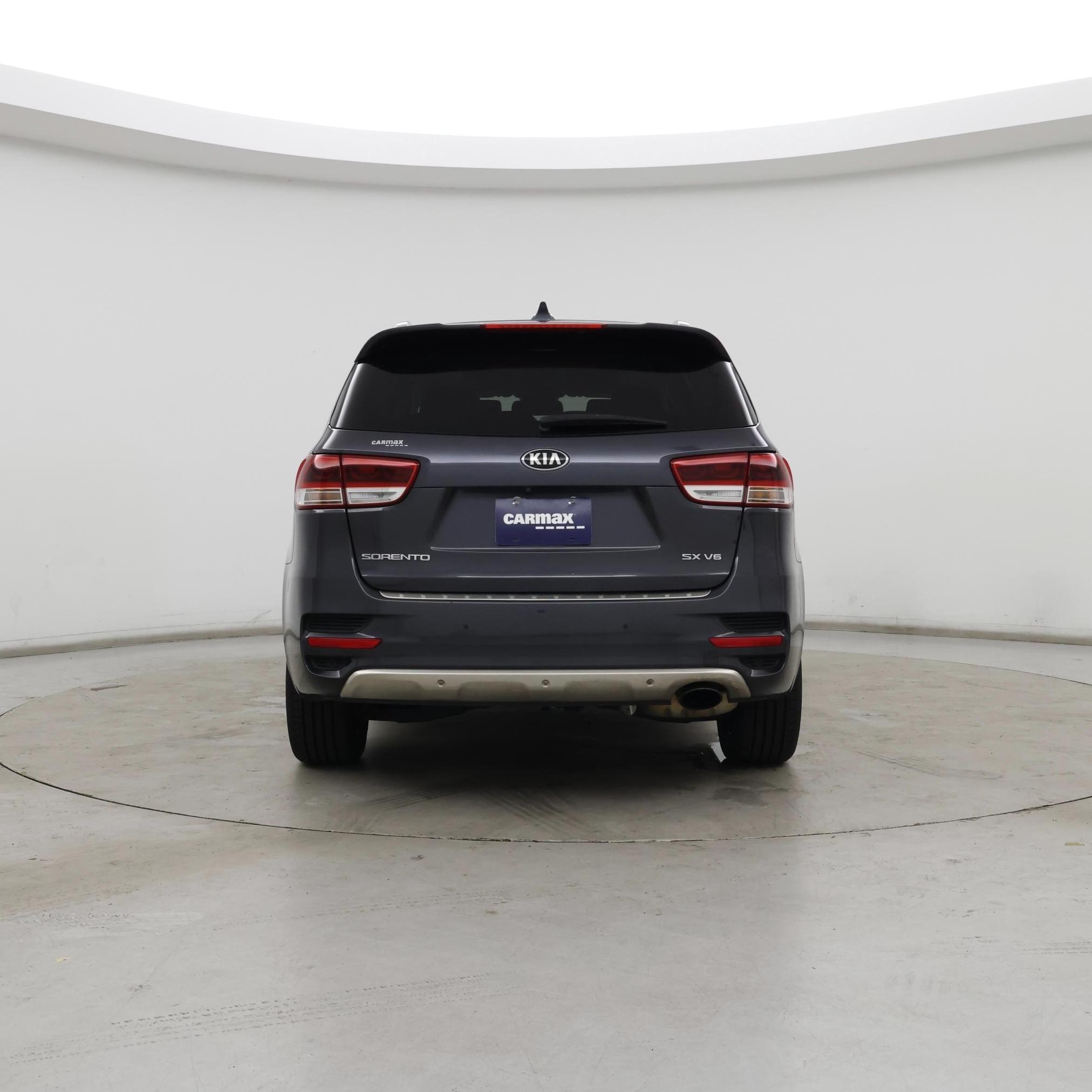Thumbnail: 2017 Kia Sorento - 6