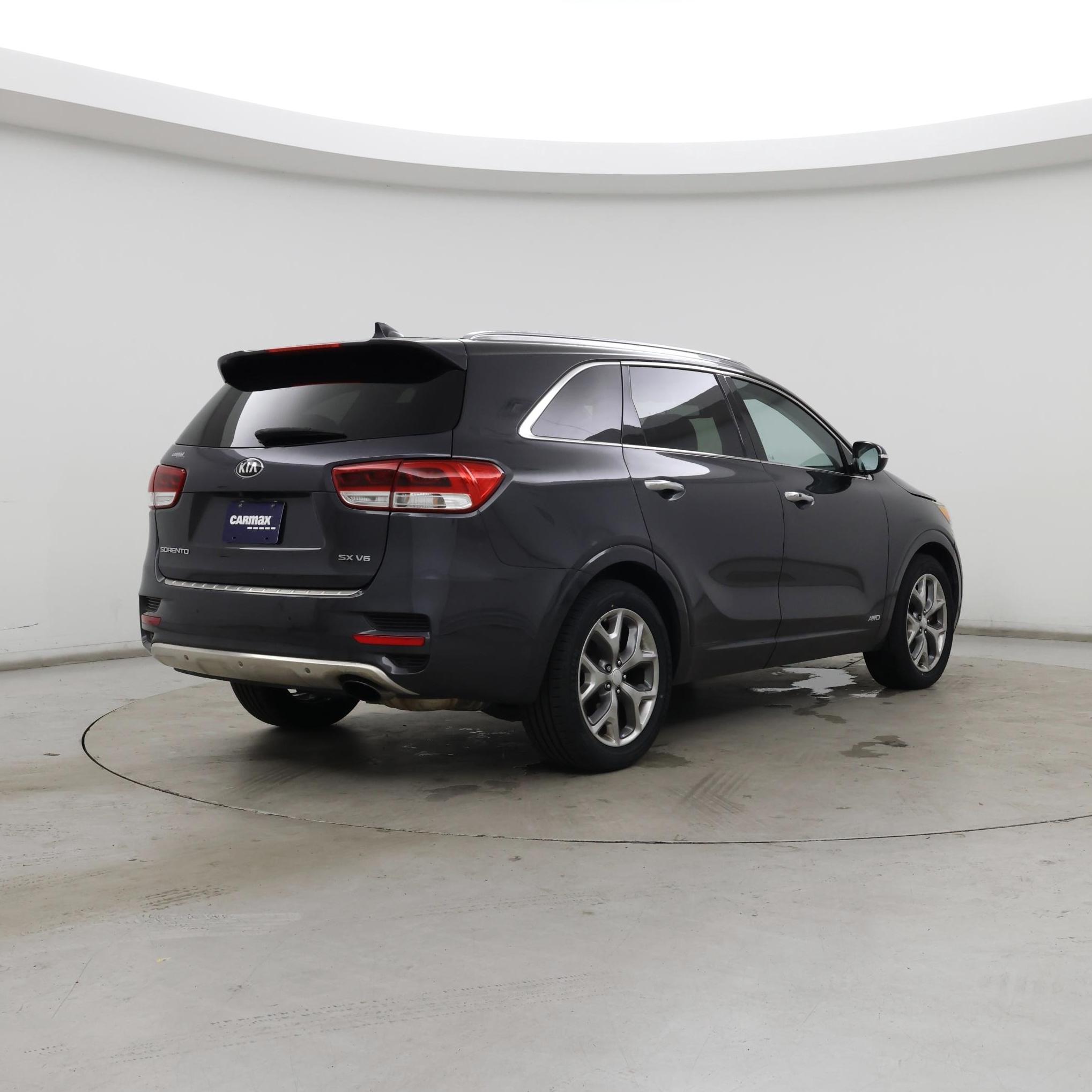 Thumbnail: 2017 Kia Sorento - 8
