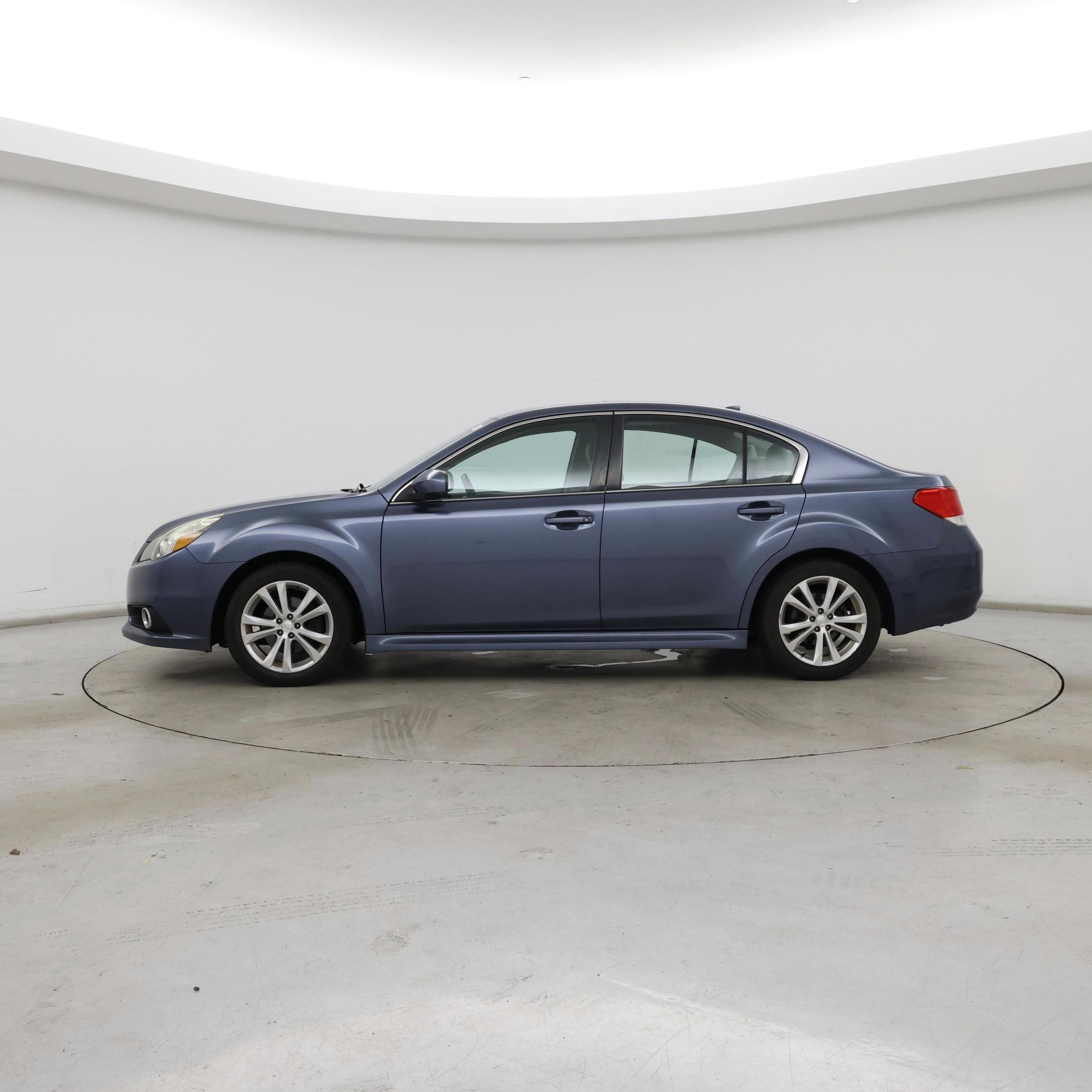 Thumbnail: 2014 Subaru Legacy - 3