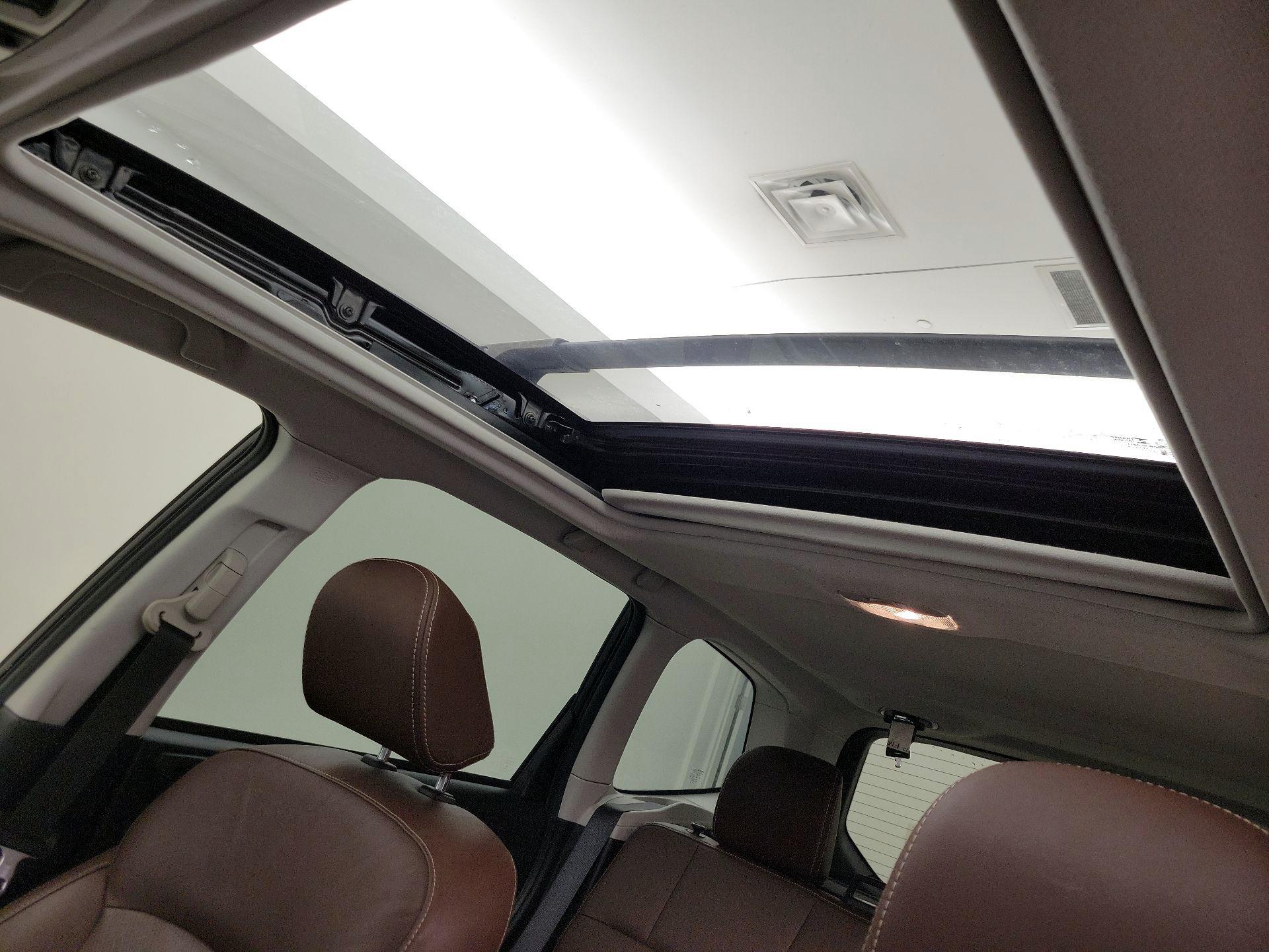 Thumbnail: 2018 Subaru Forester - 19