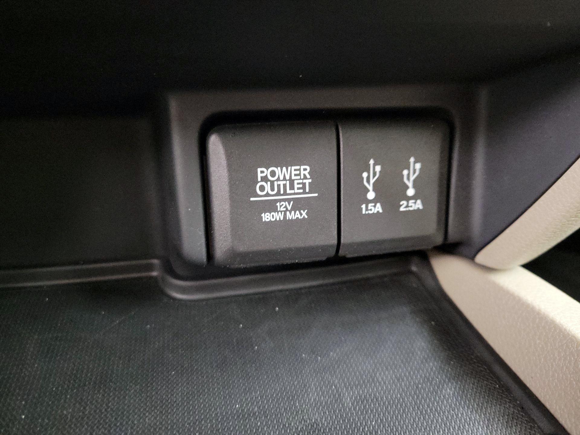 Thumbnail: 2016 Honda Pilot - 19