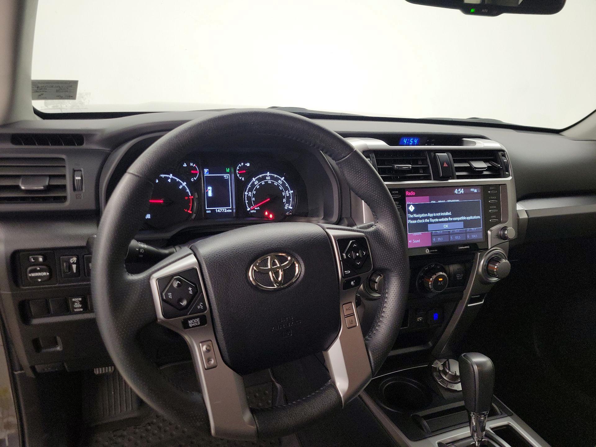 Thumbnail: 2023 Toyota 4Runner - 10