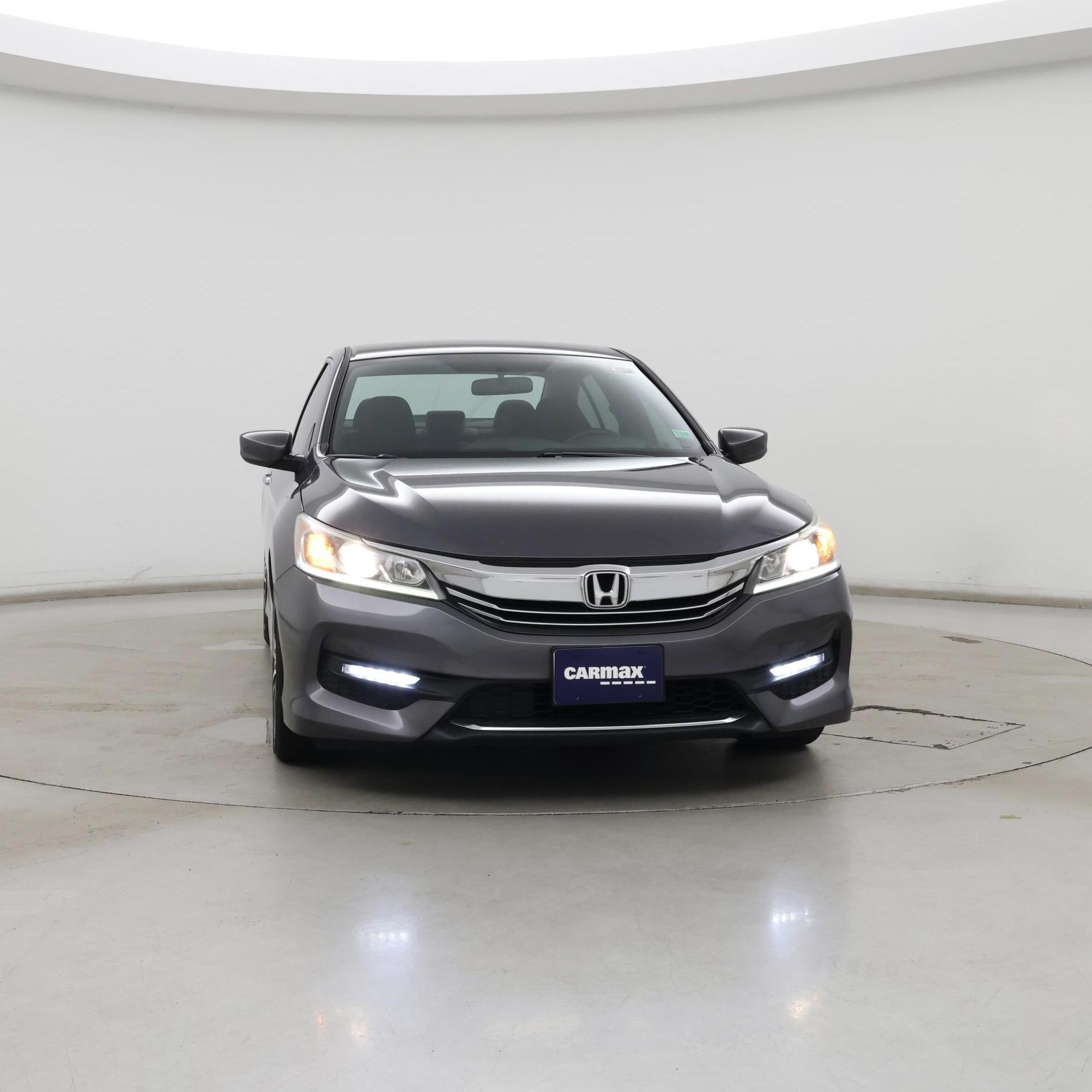 Thumbnail: 2017 Honda Accord - 5