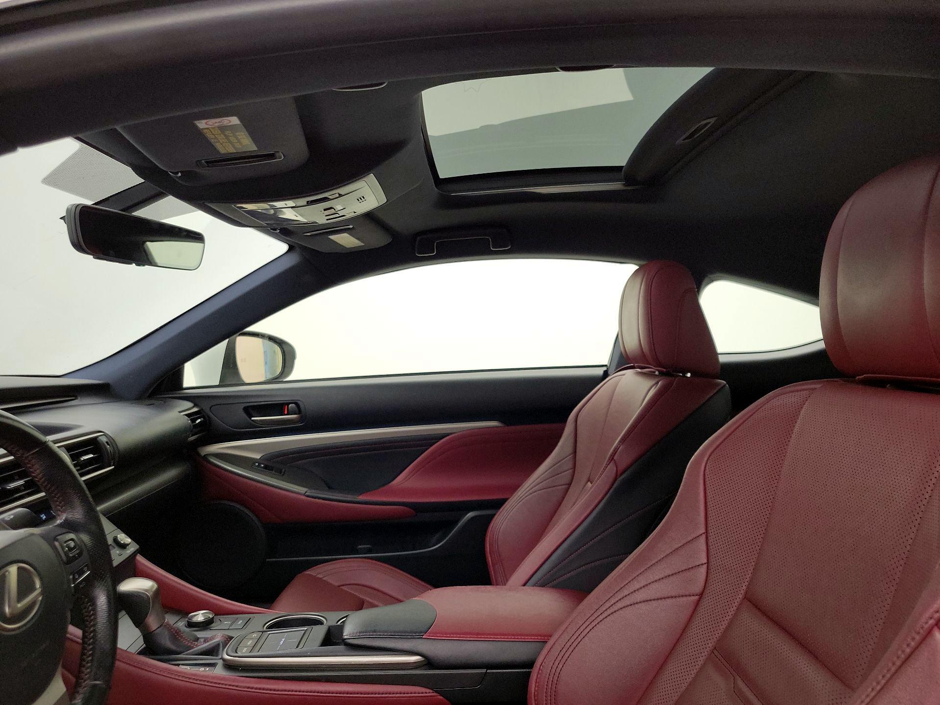 Thumbnail: 2016 Lexus RC - 20