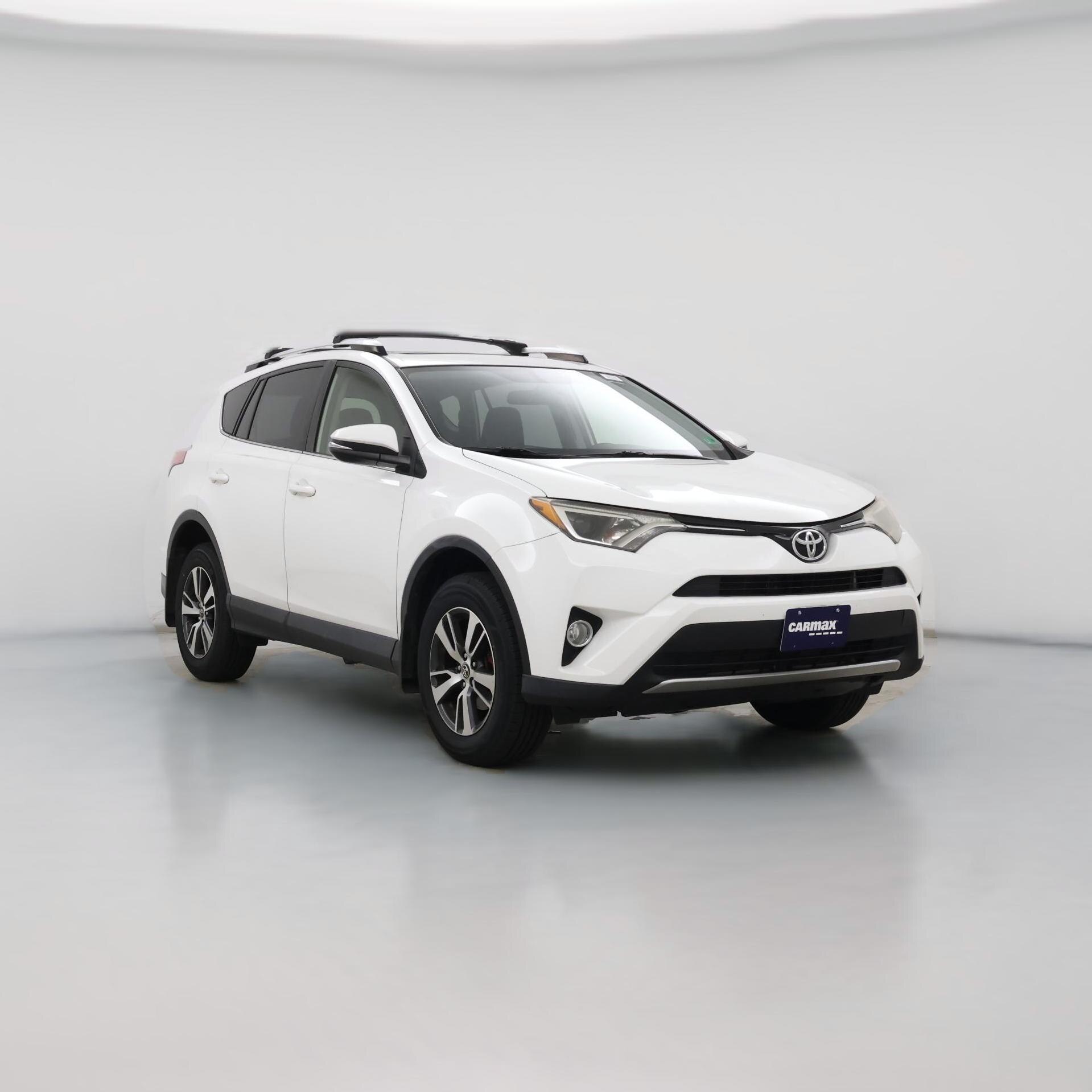 Thumbnail: 2016 Toyota RAV4 - 1