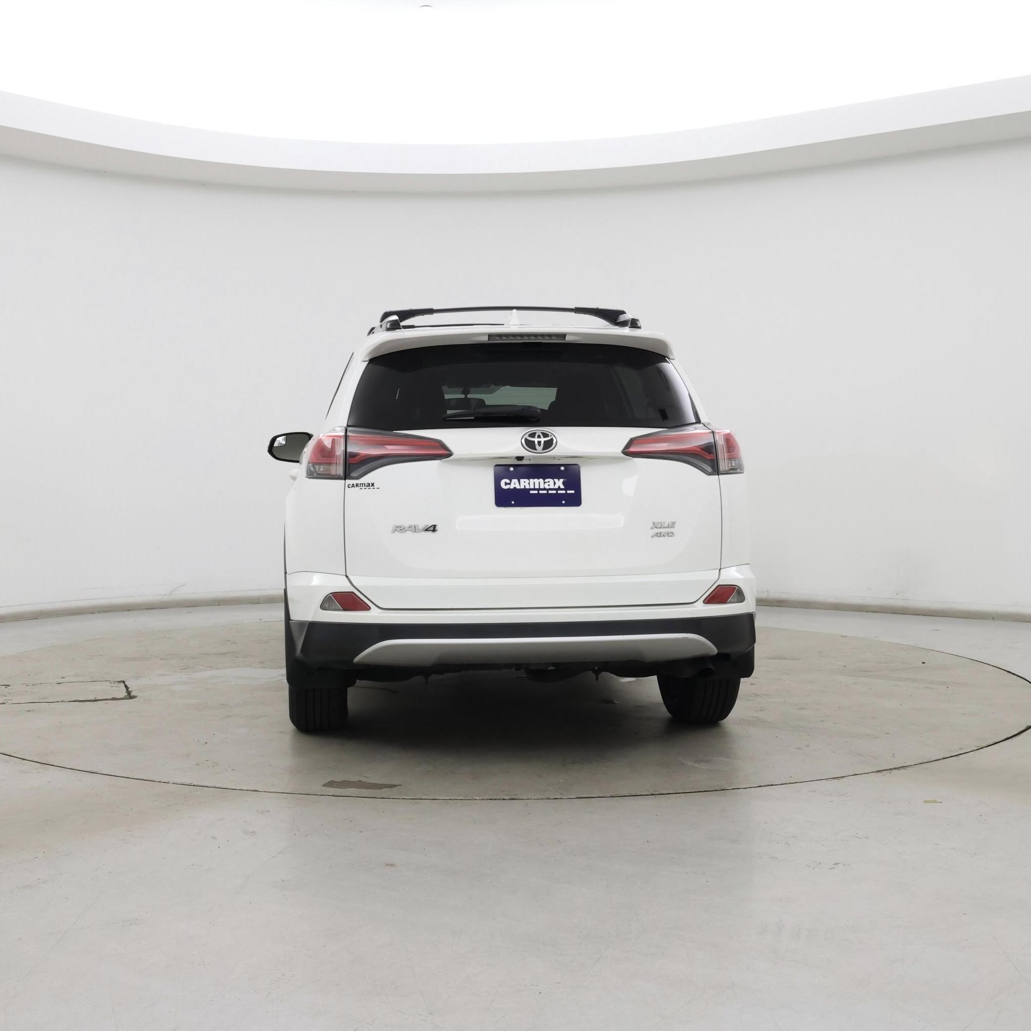 Thumbnail: 2016 Toyota RAV4 - 6