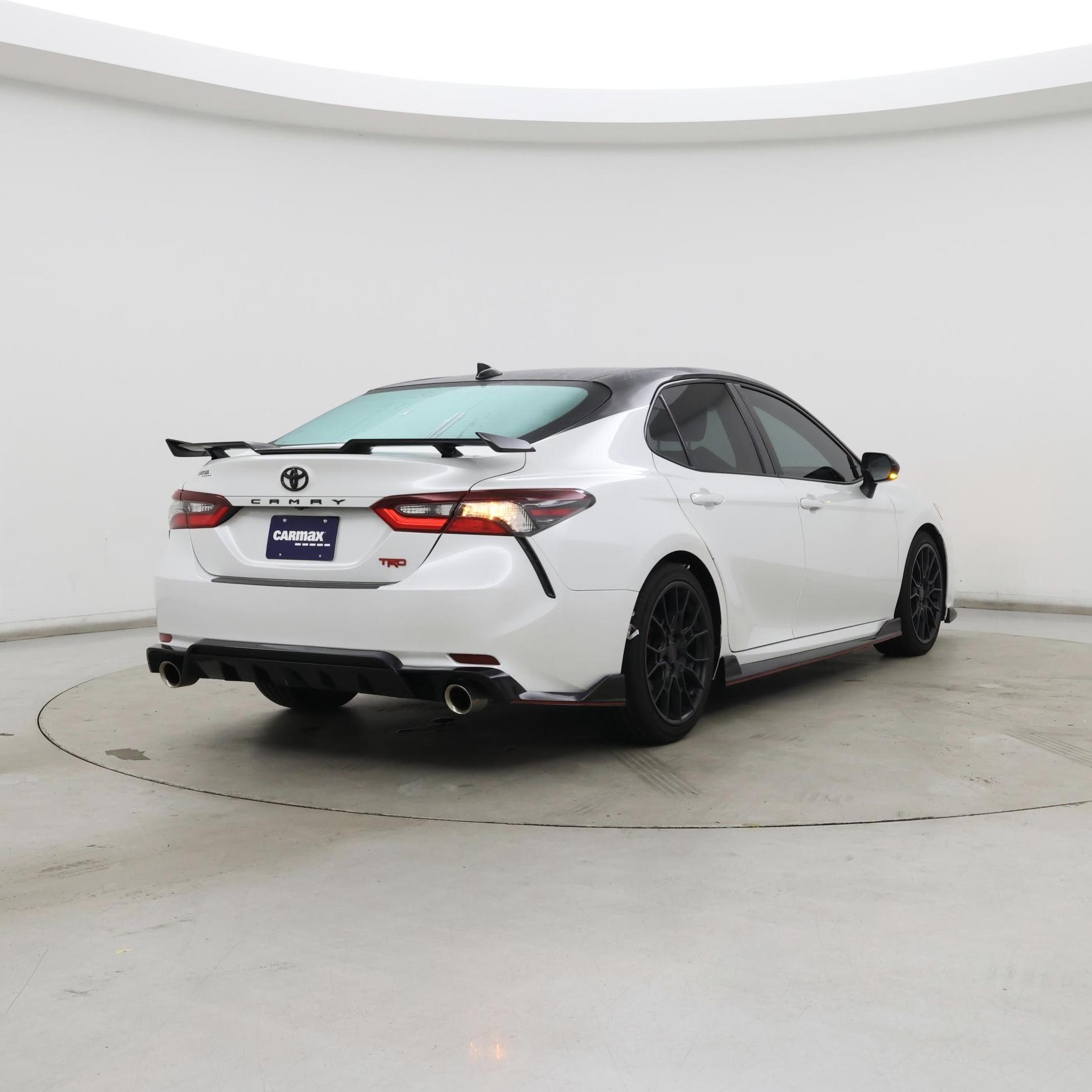 Thumbnail: 2021 Toyota Camry - 8