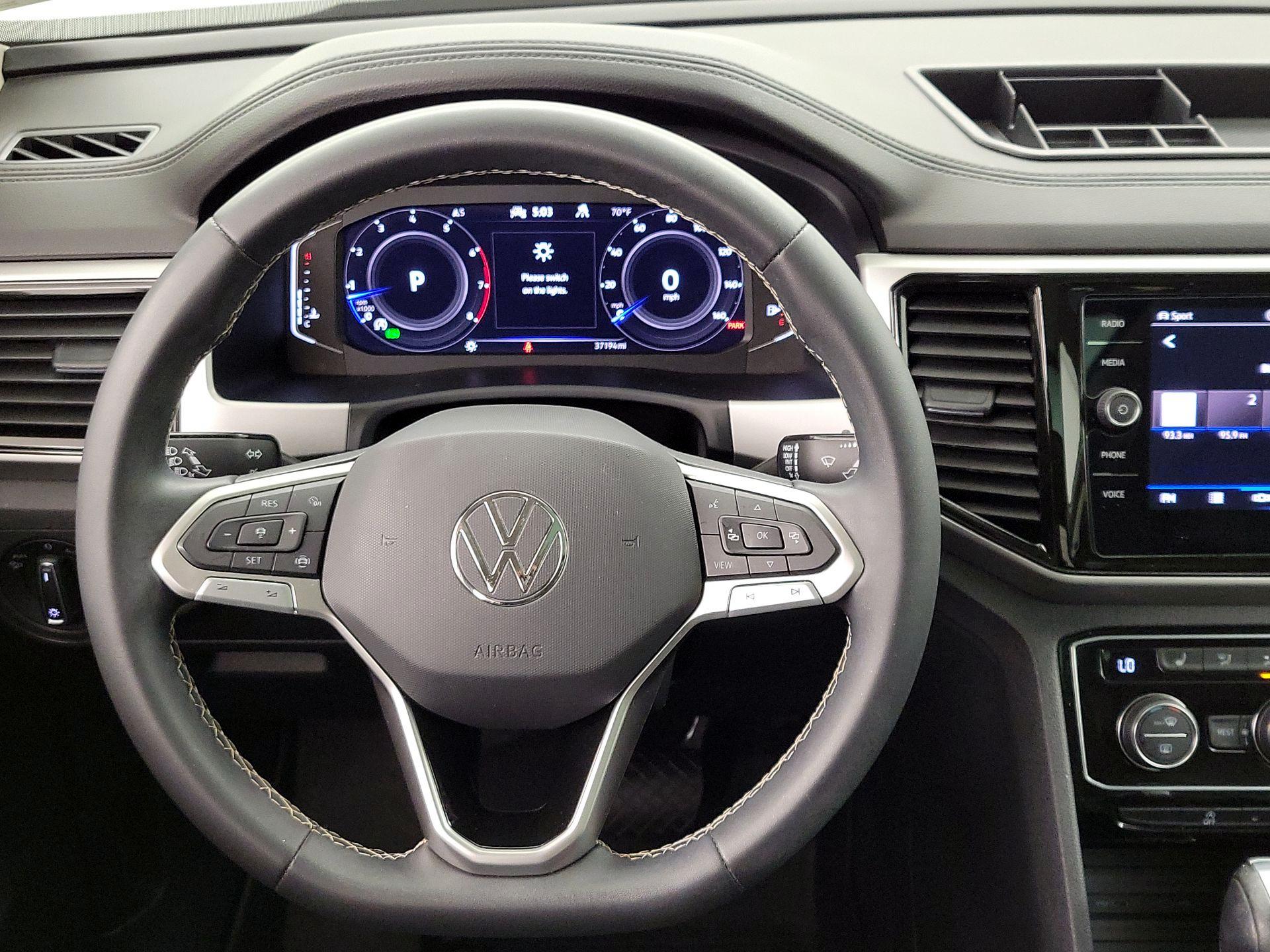 Thumbnail: 2023 Volkswagen Atlas - 10