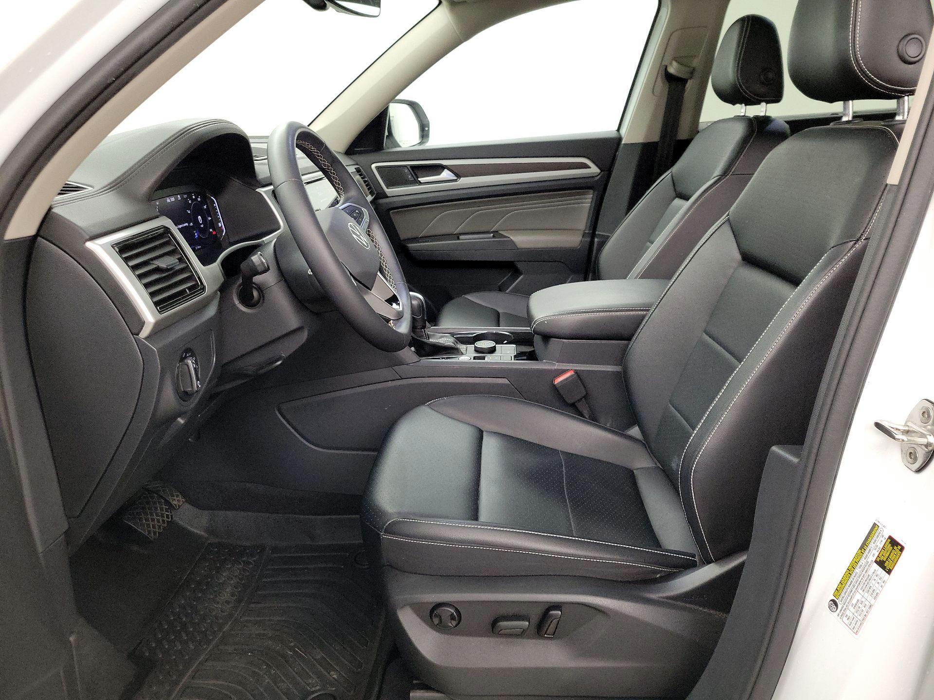 Thumbnail: 2023 Volkswagen Atlas - 11