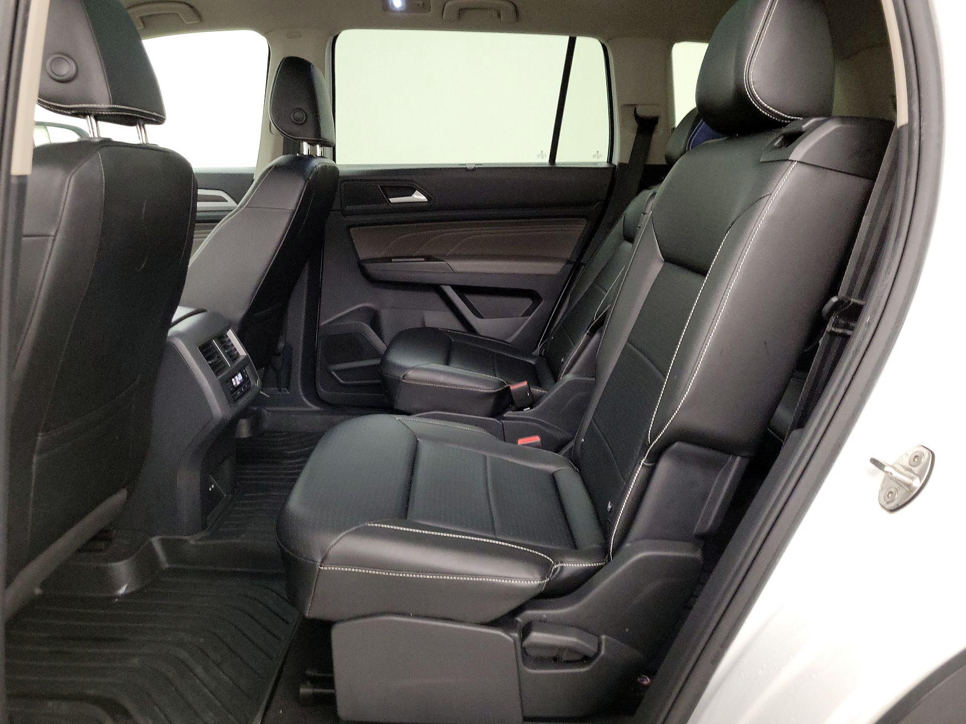 Thumbnail: 2023 Volkswagen Atlas - 20