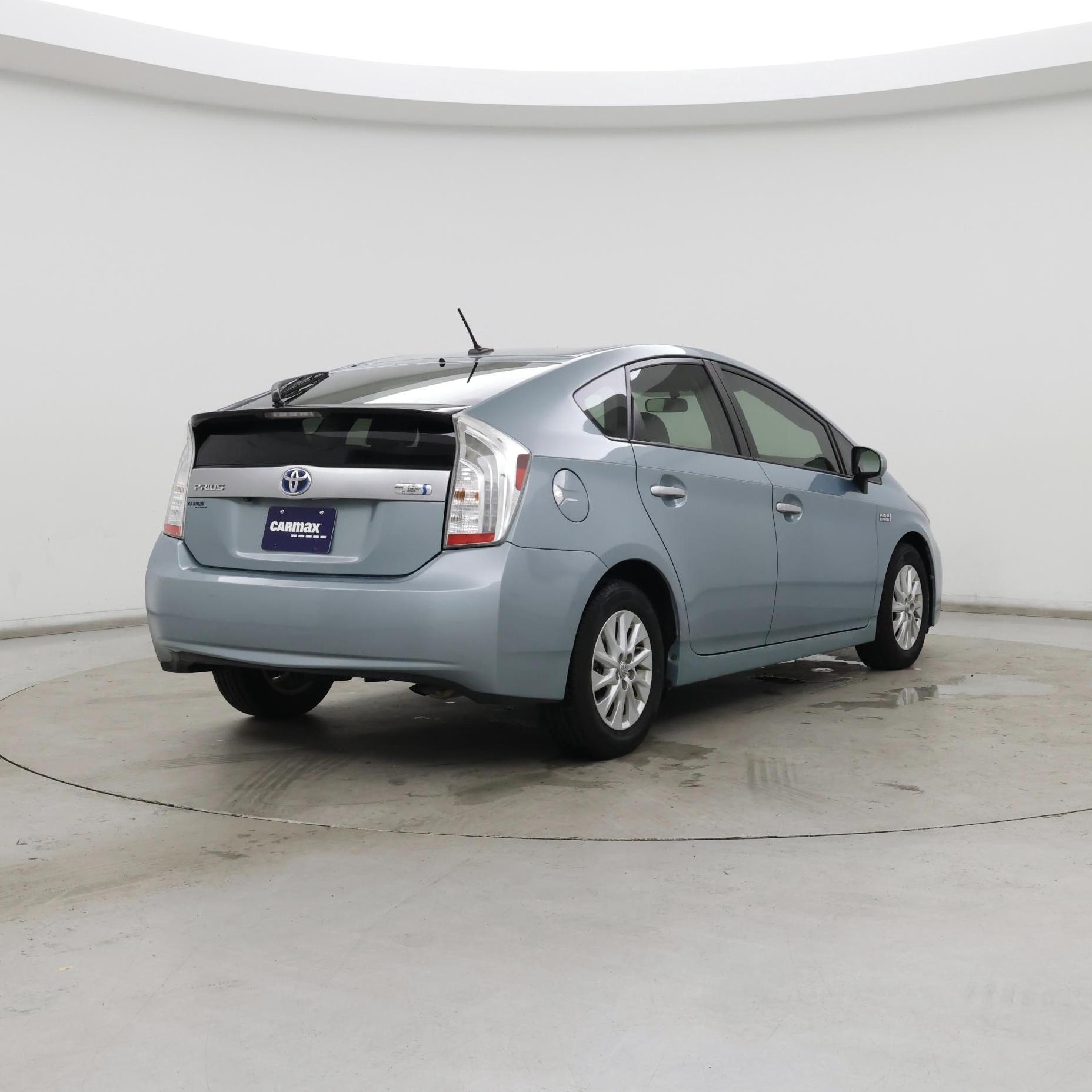 Thumbnail: 2014 Toyota Prius - 8