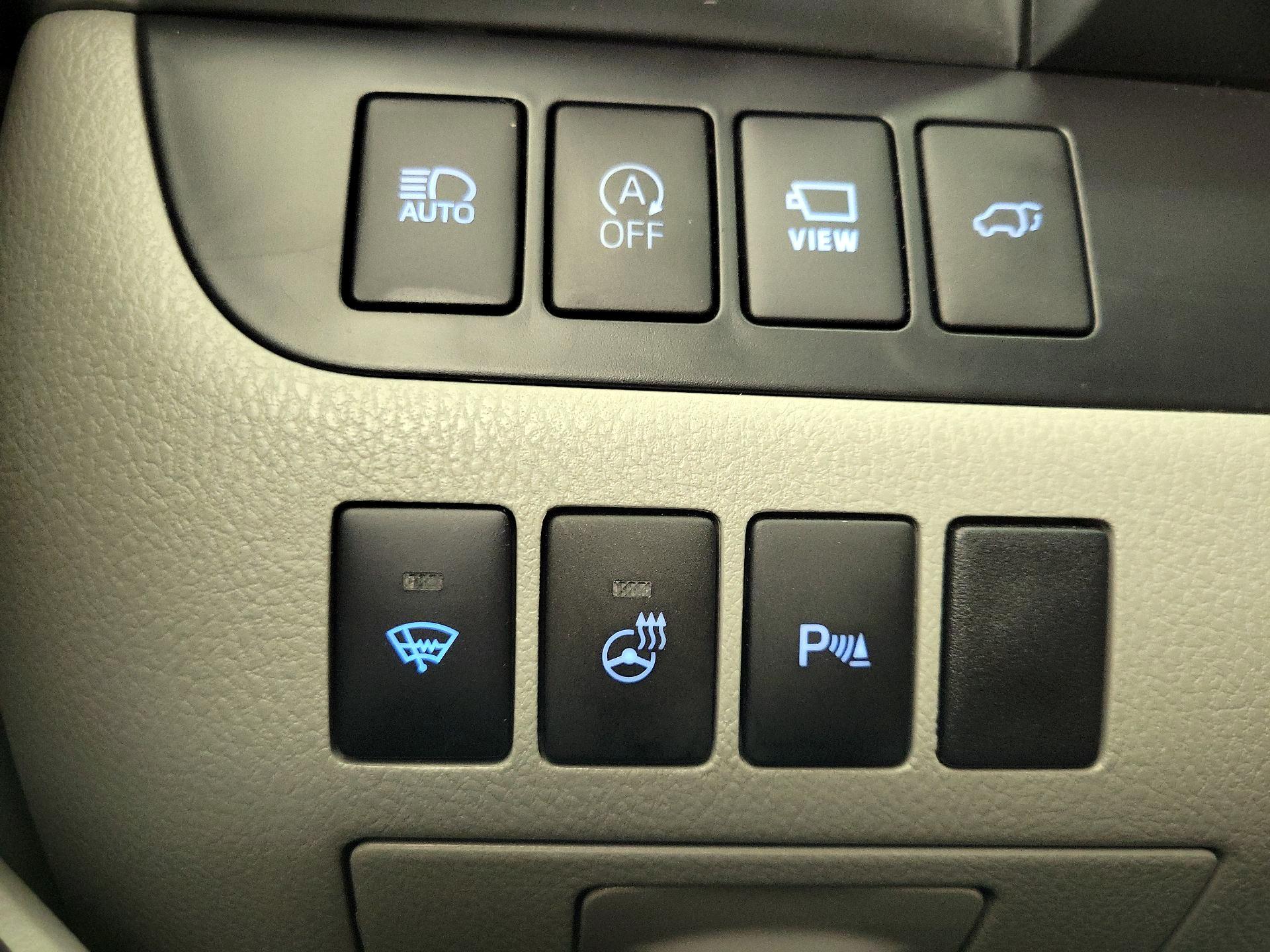 Thumbnail: 2019 Toyota Highlander - 13