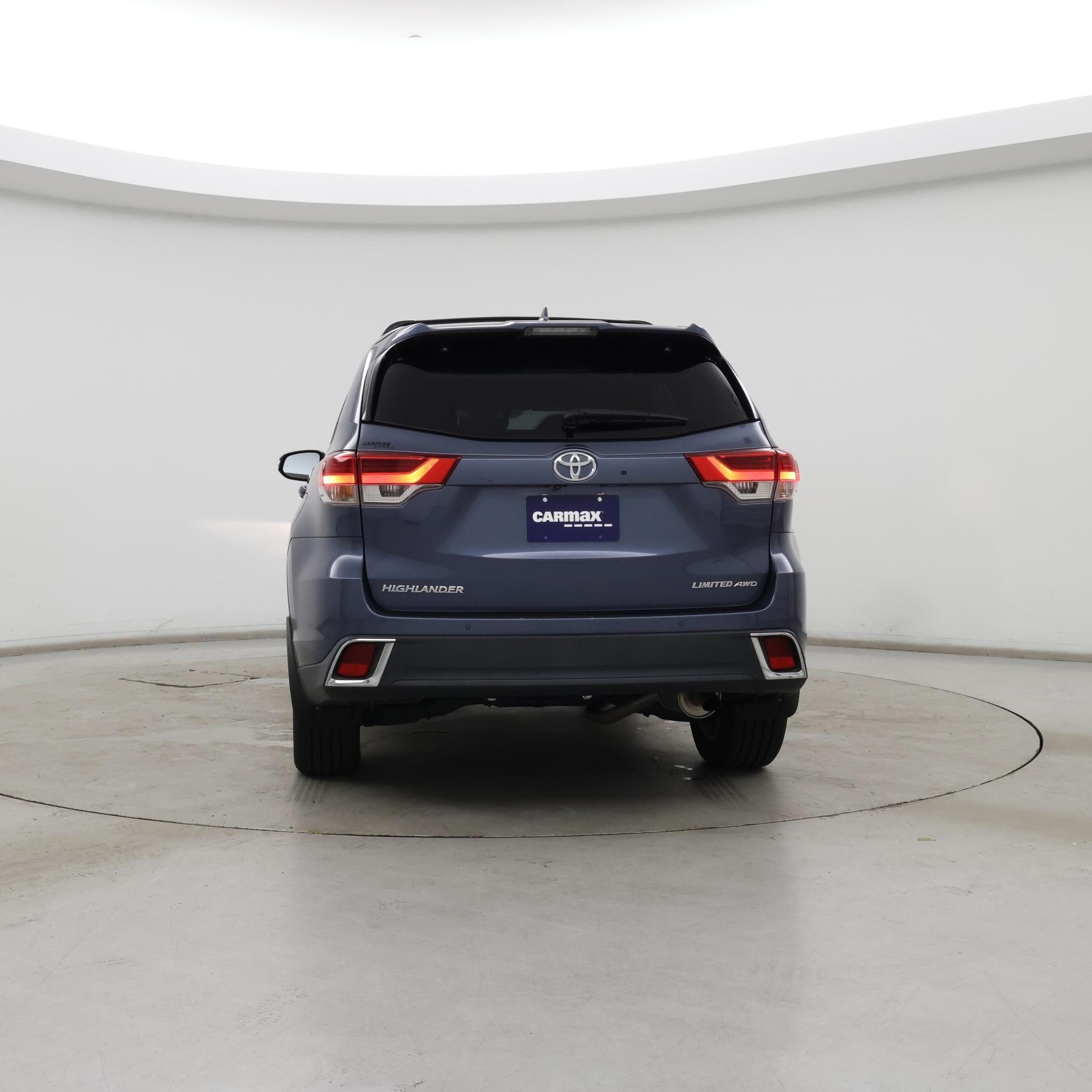 Thumbnail: 2019 Toyota Highlander - 6