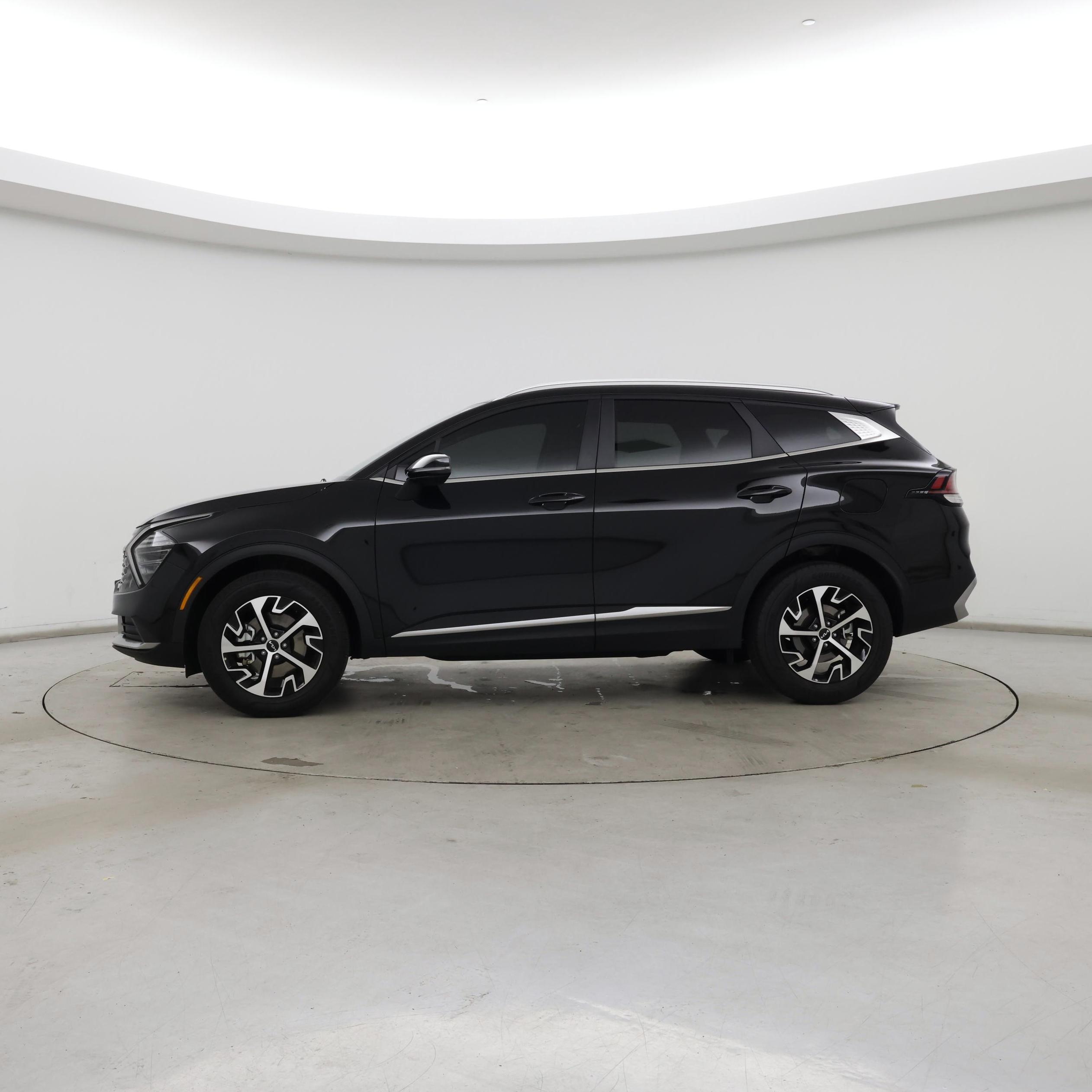 Thumbnail: 2025 Kia Sportage - 3