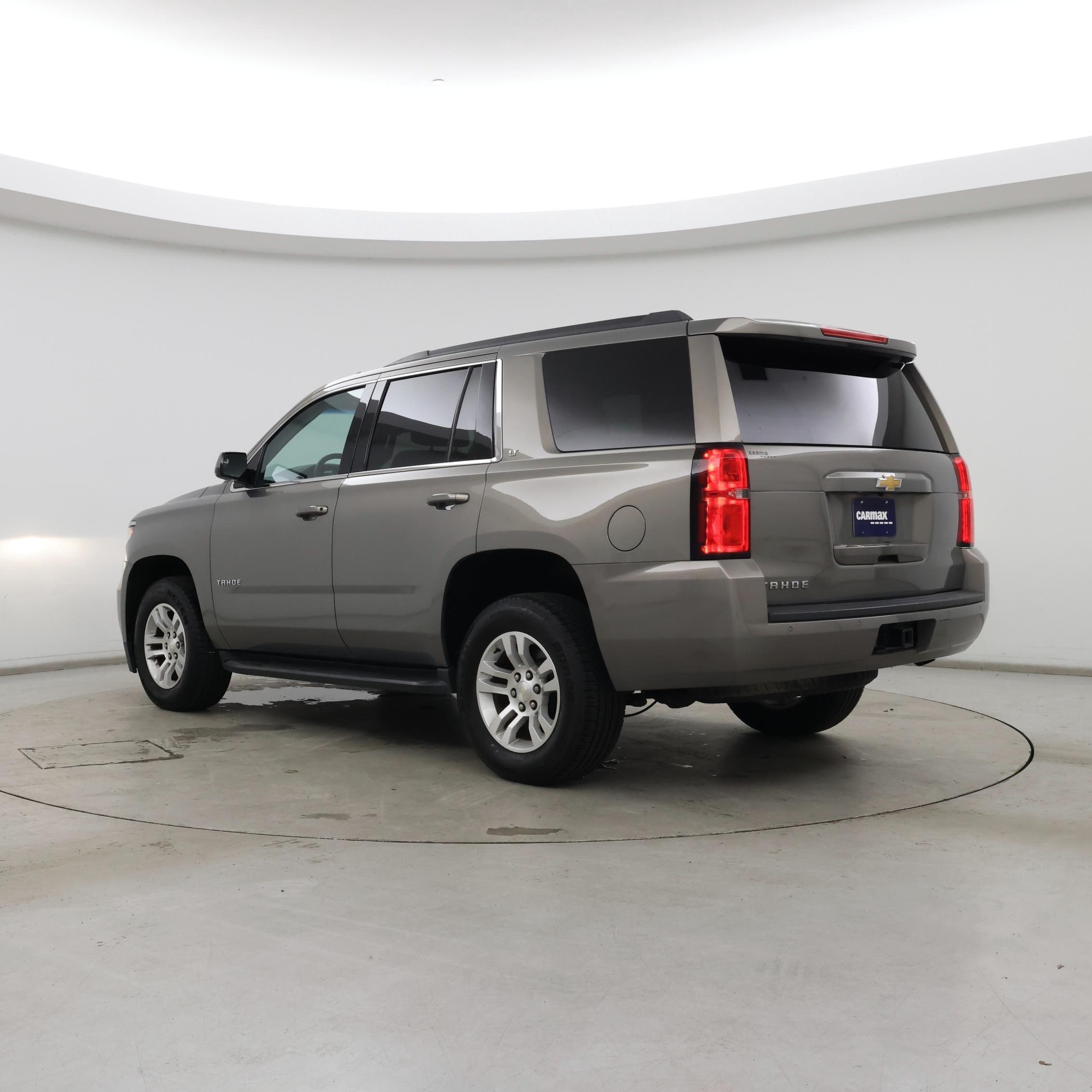 Thumbnail: 2018 Chevrolet Tahoe - 2