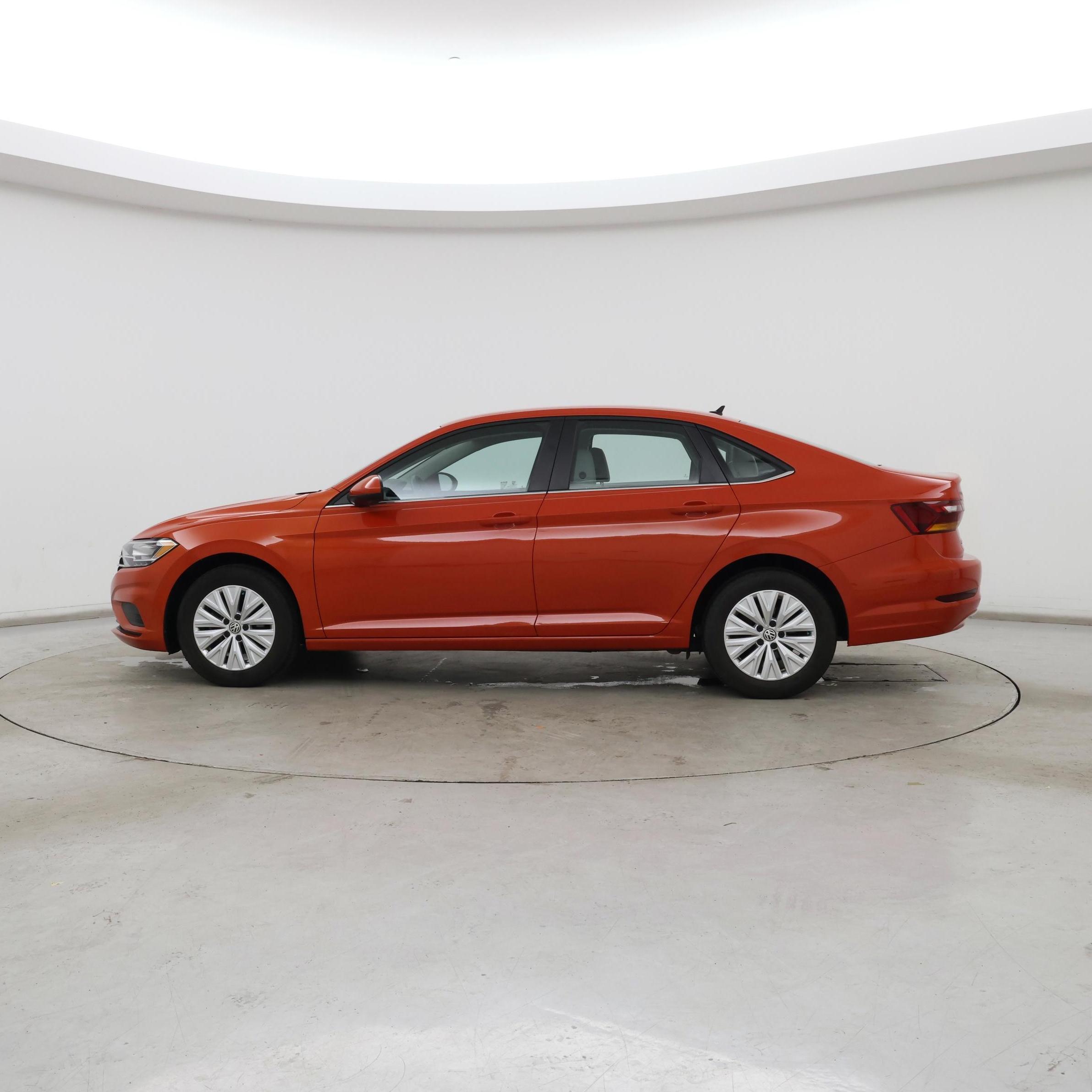 Thumbnail: 2019 Volkswagen Jetta - 3