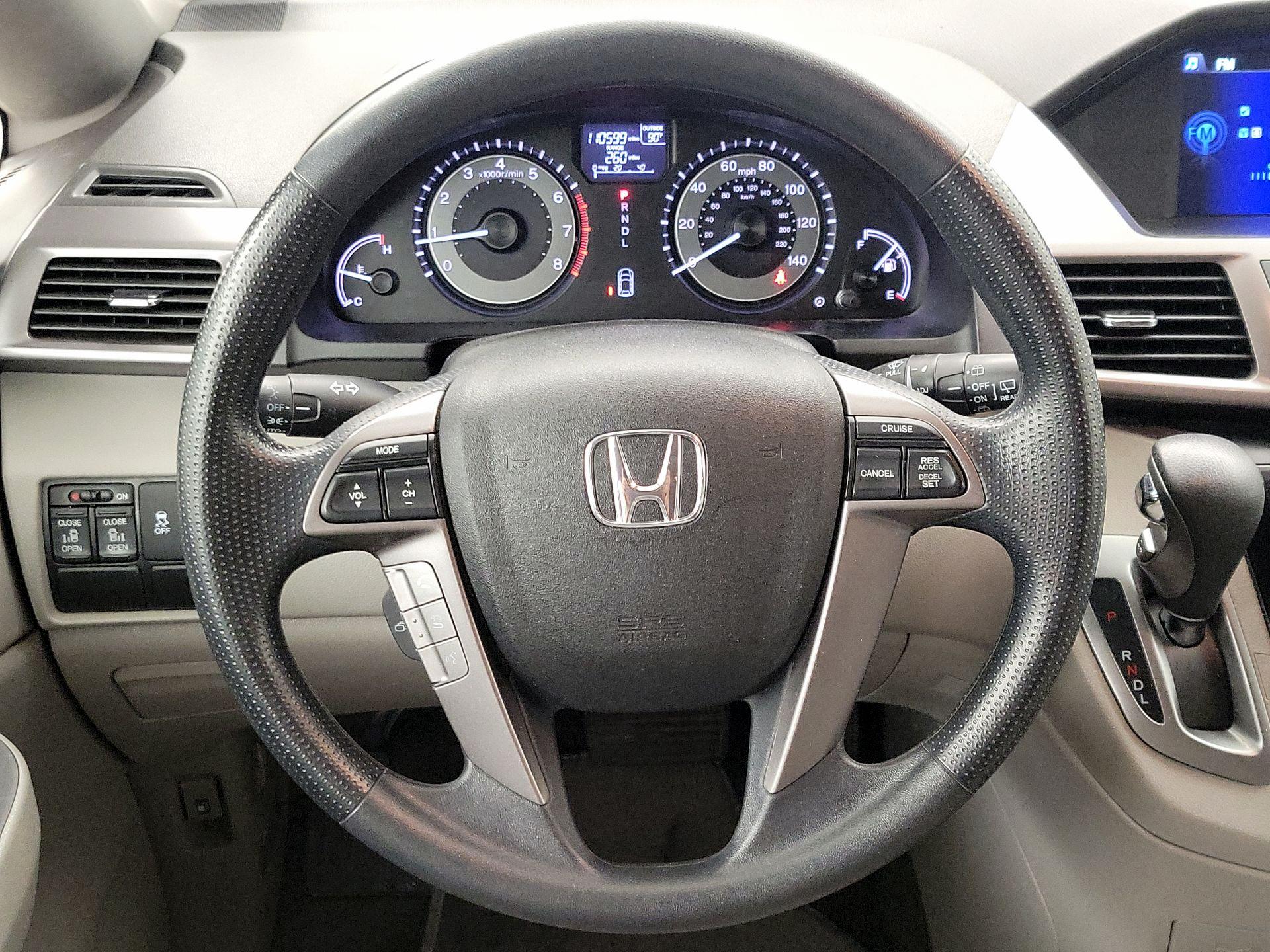 Thumbnail: 2016 Honda Odyssey - 10