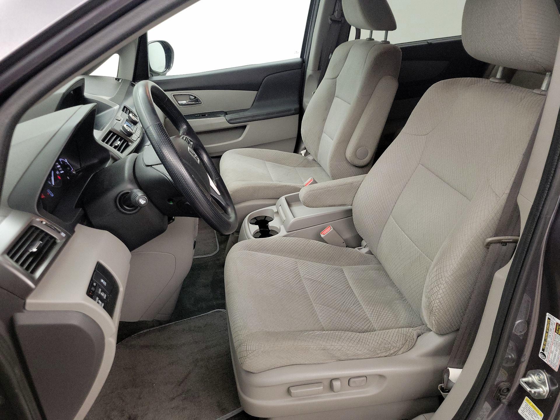 Thumbnail: 2016 Honda Odyssey - 11