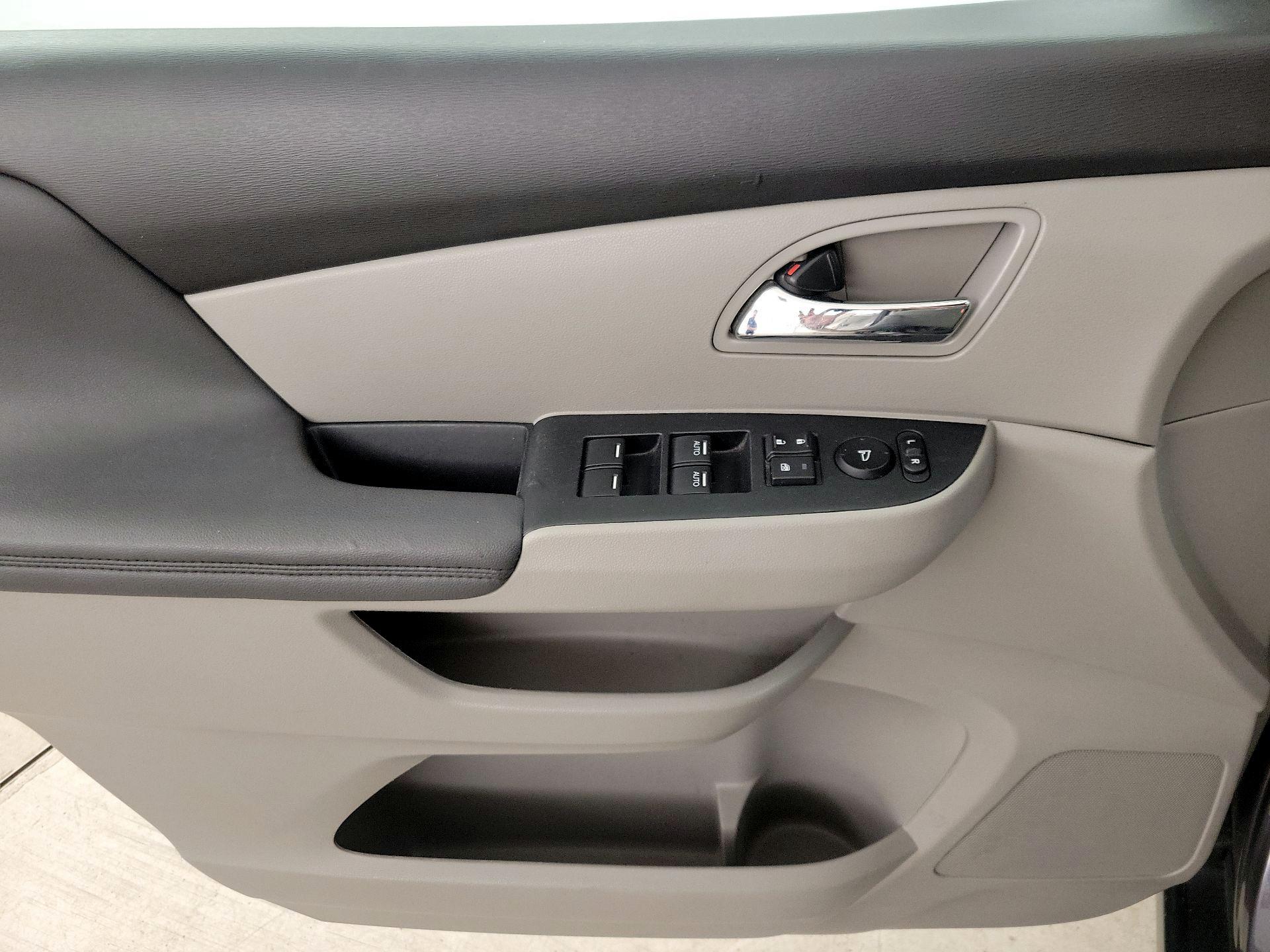 Thumbnail: 2016 Honda Odyssey - 12