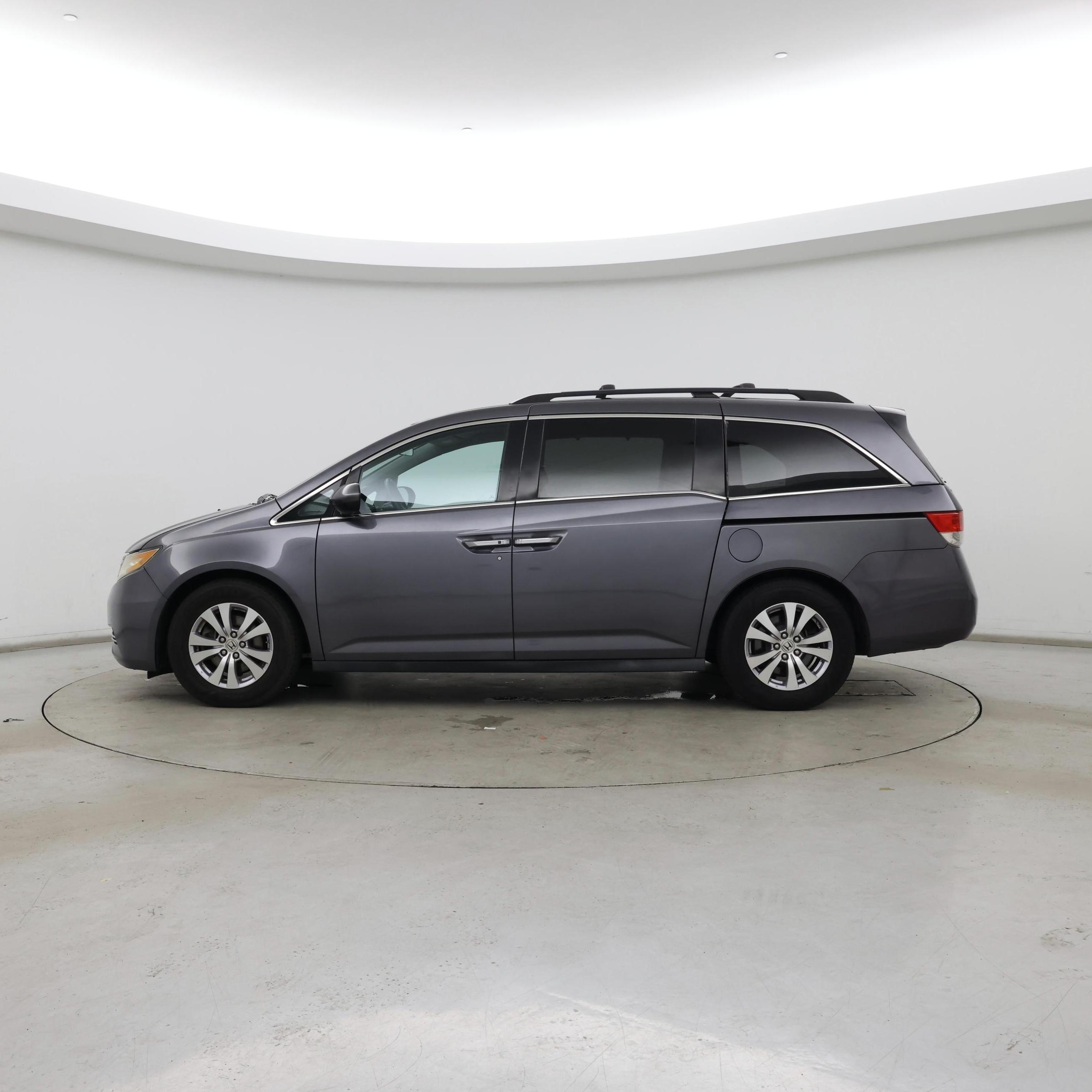 Thumbnail: 2016 Honda Odyssey - 3
