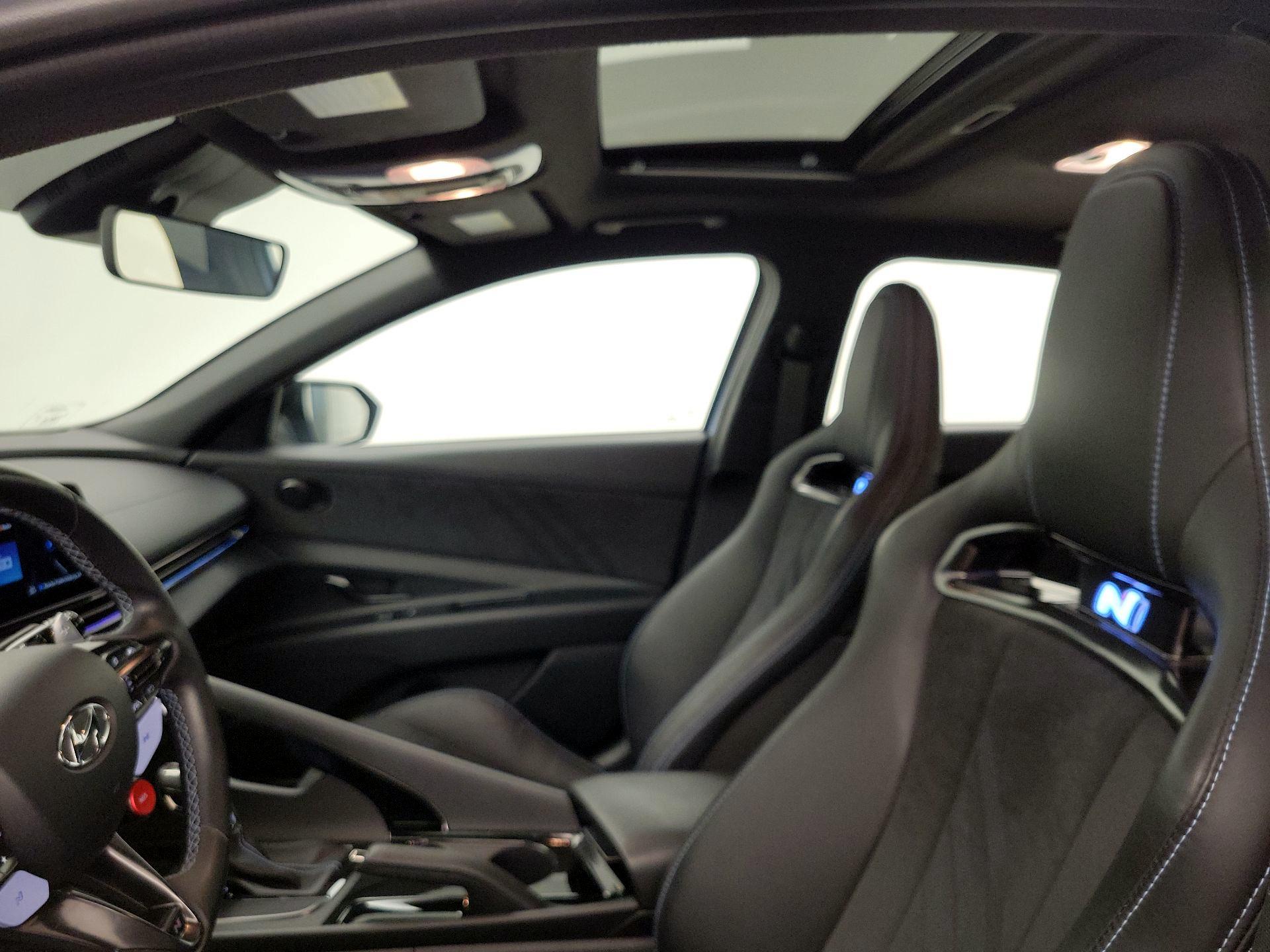 Thumbnail: 2023 Hyundai Elantra - 20